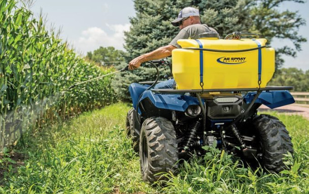 AG SPRAY 25 Gallon Gold Spot Sprayer 2.2 GPM, Deluxe Handgun Included