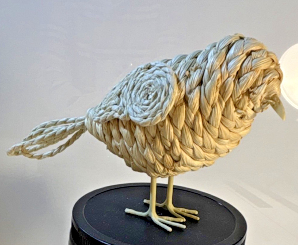 Wicker Bird Figurine Beige Farmhouse Animal Decor Less Than 10 in