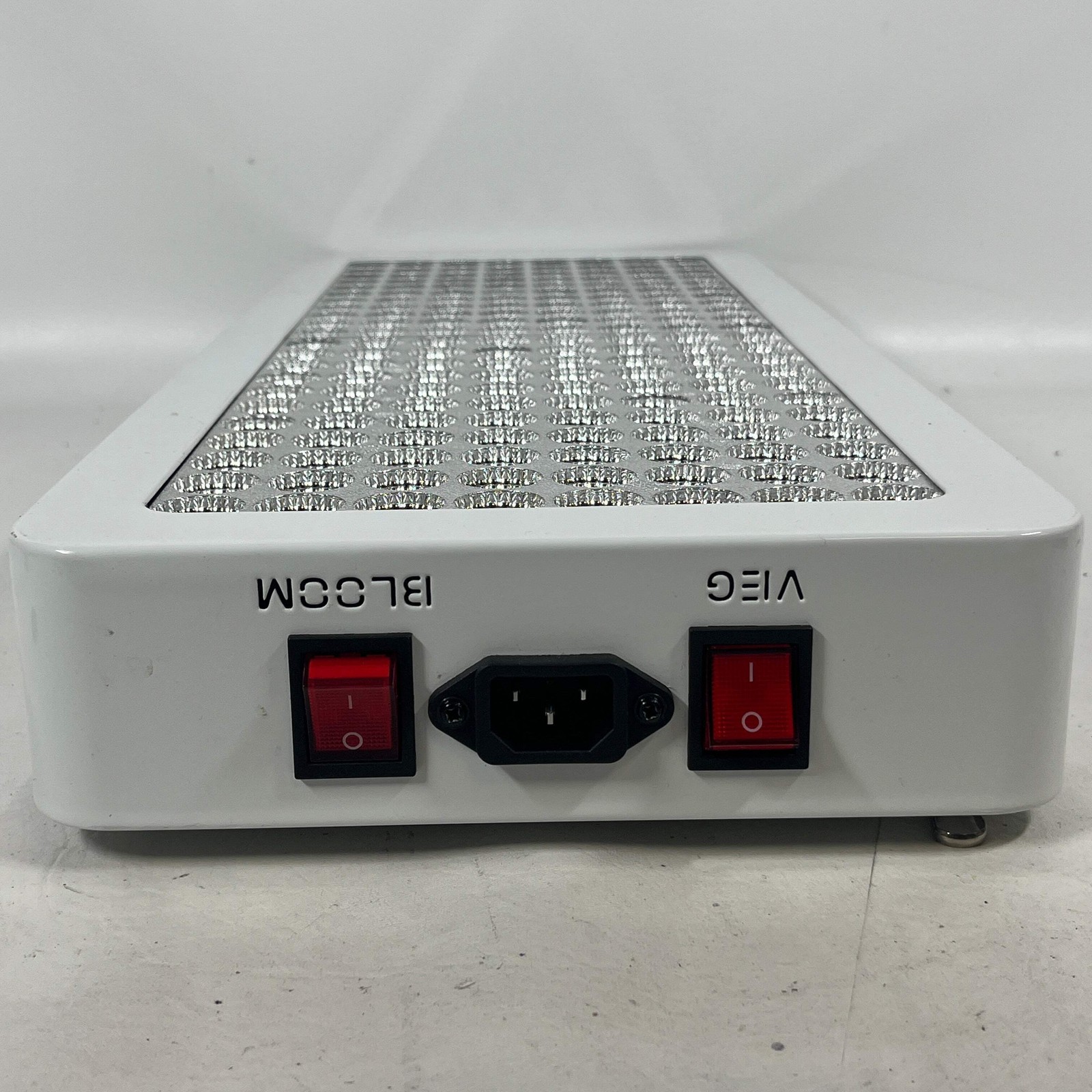 KingLED 2000W Grow Light Model No. GW-KNGS200