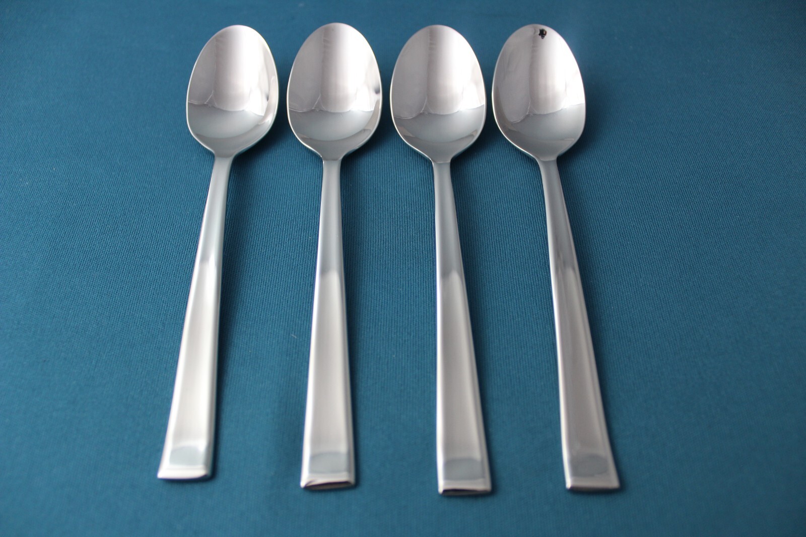 Villeroy Boch VICTOR Teaspoons (Set of 4) 18-10 Stainless Vietnam 6 1/4″