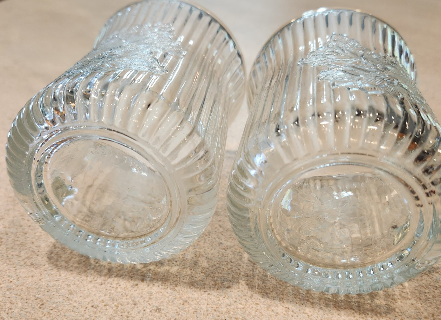 2 VINTAGE CLEAR ROSE FLOWERS EMBOSSED MUGS GLASS RIBBED ARCOROC KIG MALAYSIA