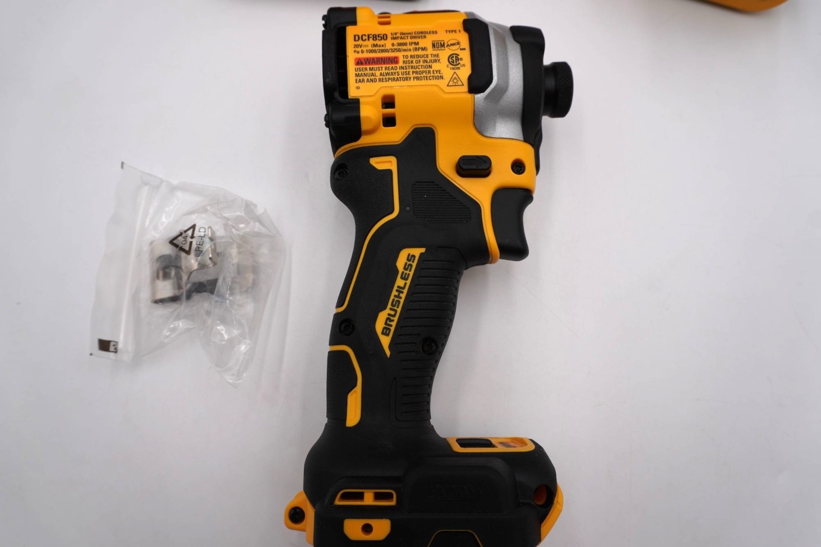 DEWALT DCF885 DCF850 20V MAX Impact Driver Kit Battery Charger Bag Open Box