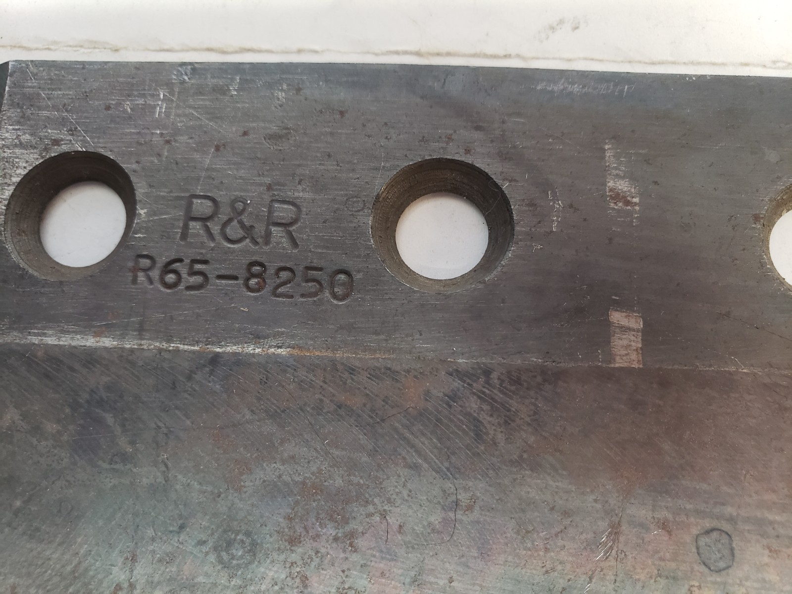 Qty/1 21-1/4″ R&R Products R65-8250 Bedknife Micro Cut .062 – .187 HOC