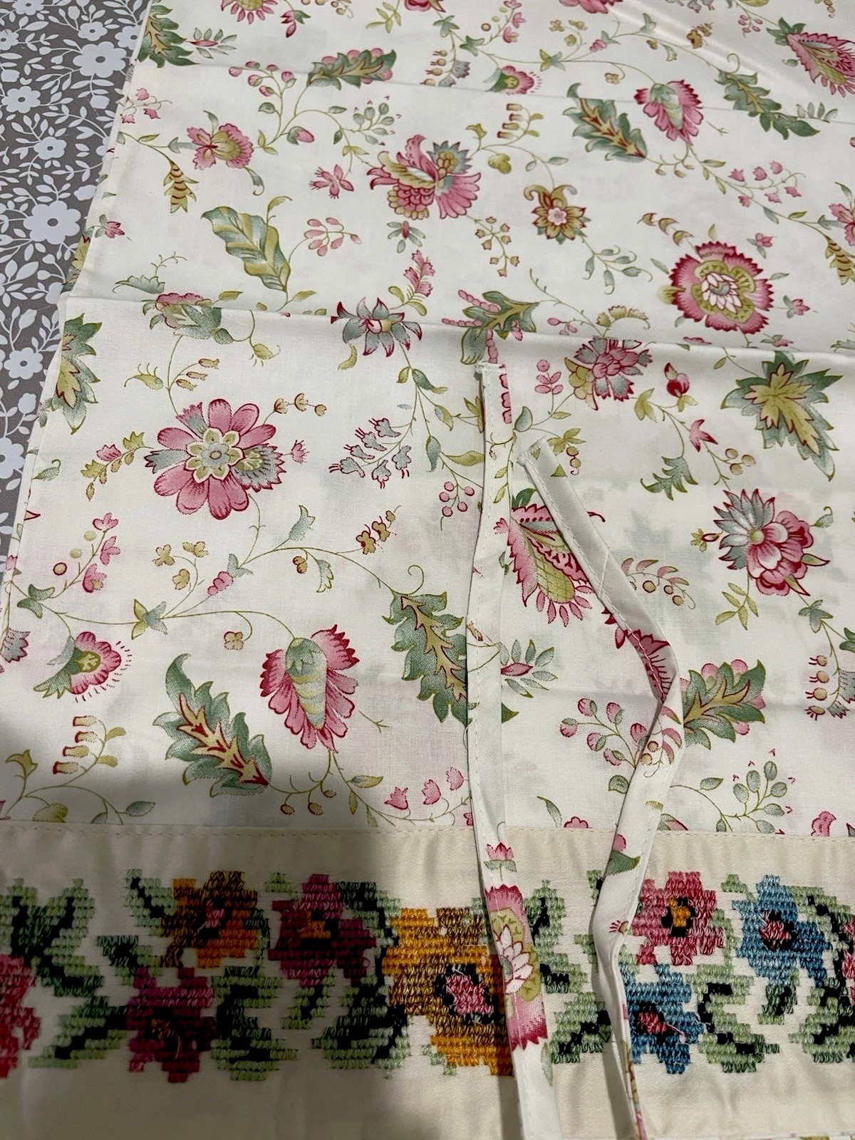 KENZO France NWT (1pc) Boudoir Sham 100% Percale Print Ties Embroidery ONE SHAM