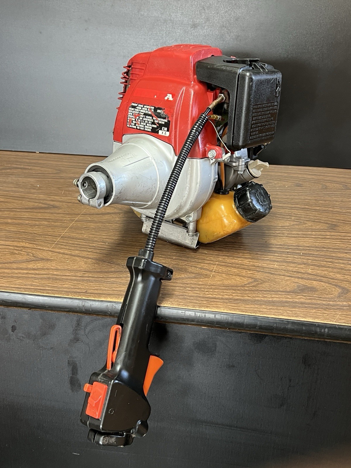 HONDA HHT-31 String Trimmer 31cc Engine Powerhead STARTS RUNS READ NOTES GX31