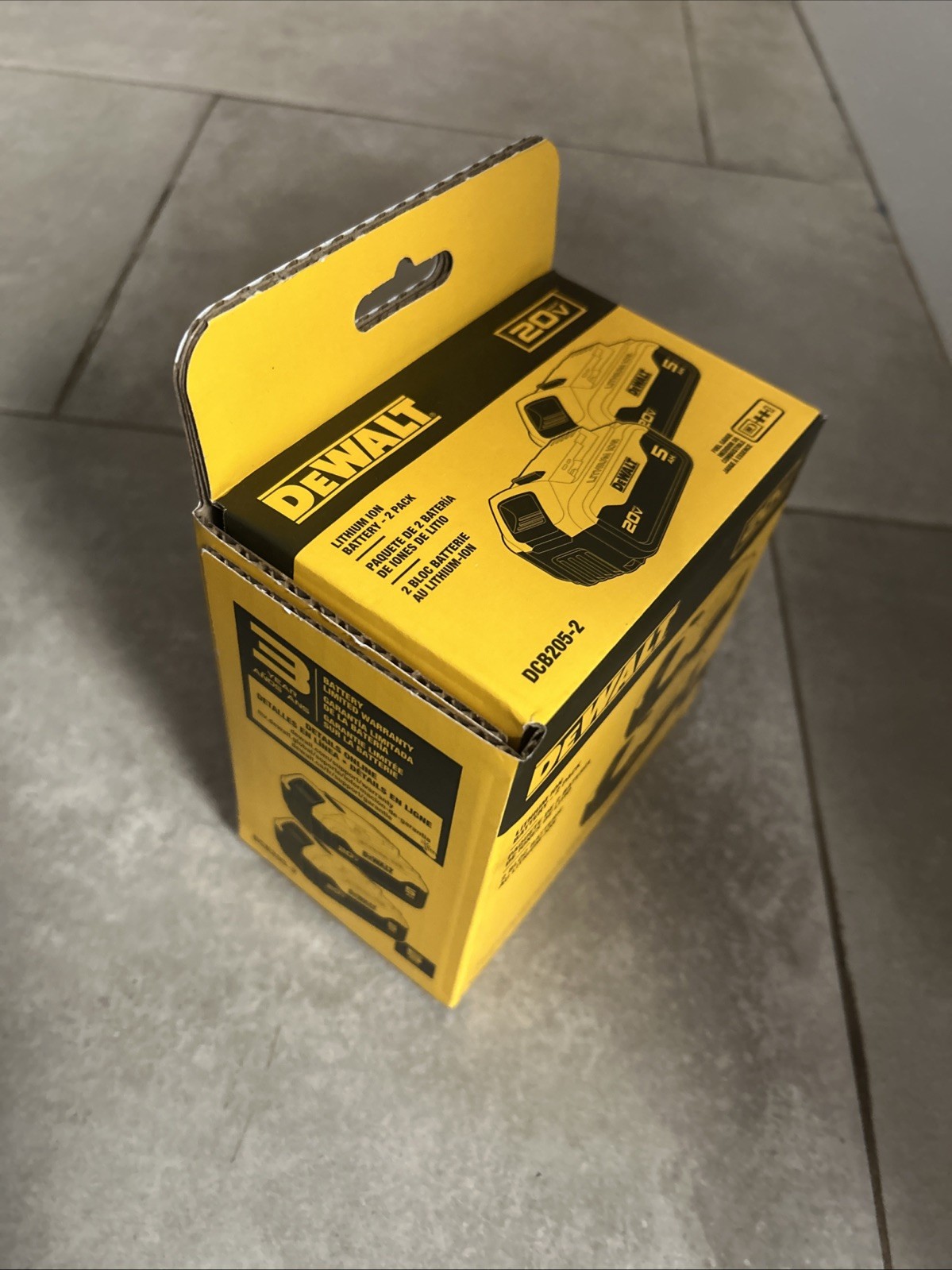 DEWALT DCB205-2 20V 5Ah Battery – Pack of 2