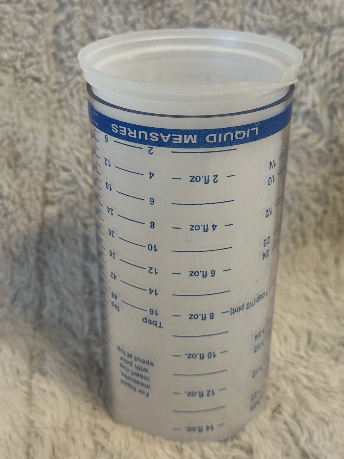 Pampered Chef Measure All Cup 2225 Adjustable Plunger Design, 2 Cup Capacity
