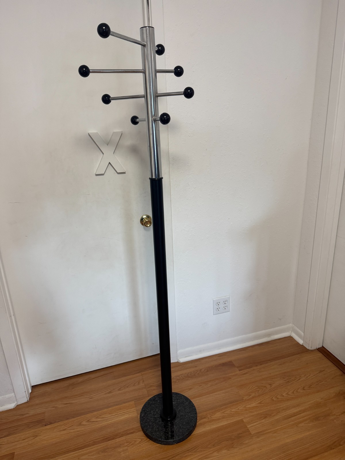 Rare vintage Standing 12″ marble base Coat Rack Space Age MCM Italian Atomic 69″