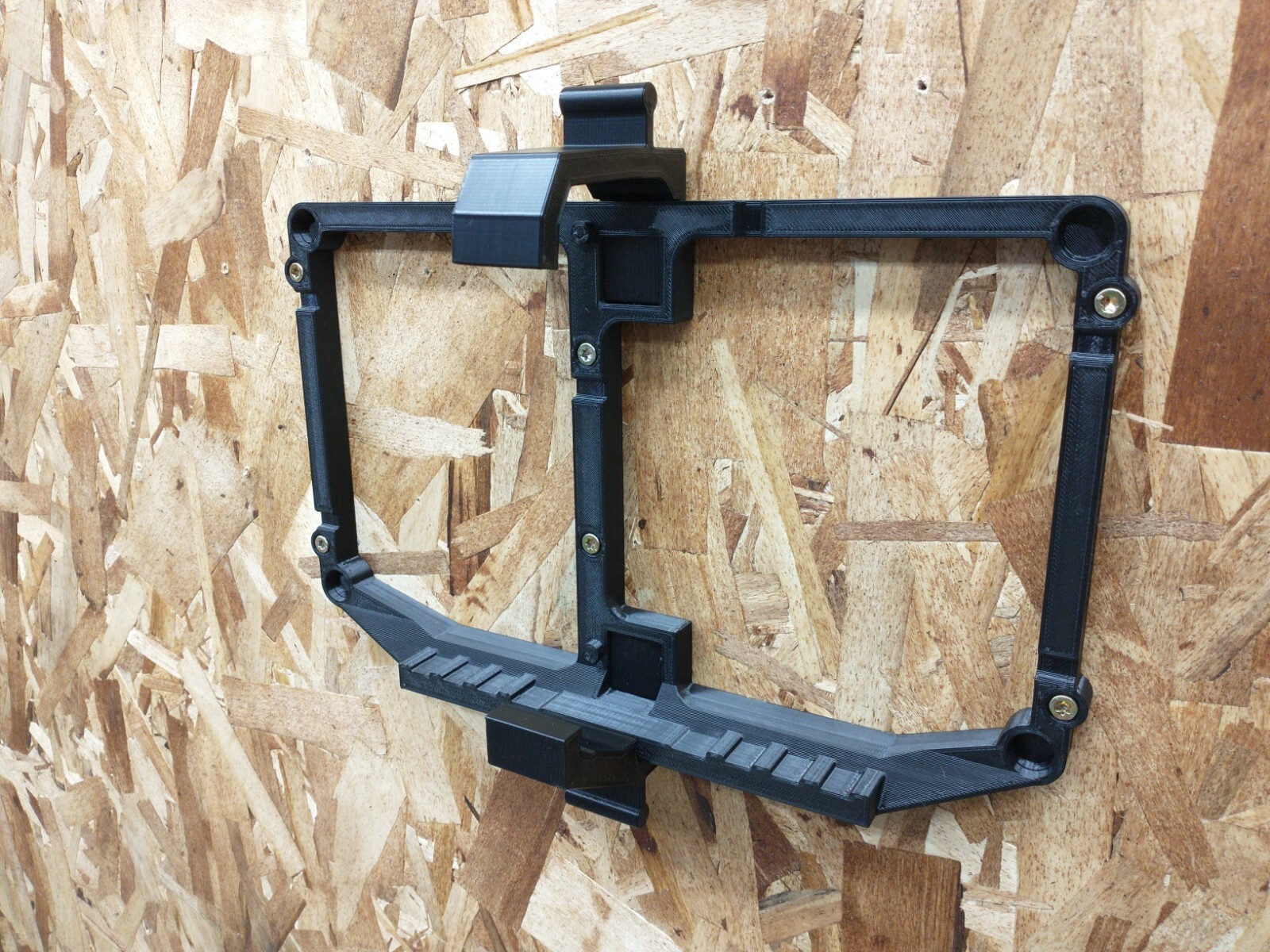 Wall Mount For Makita DC18RD 2-Battery Charger, Made in USA