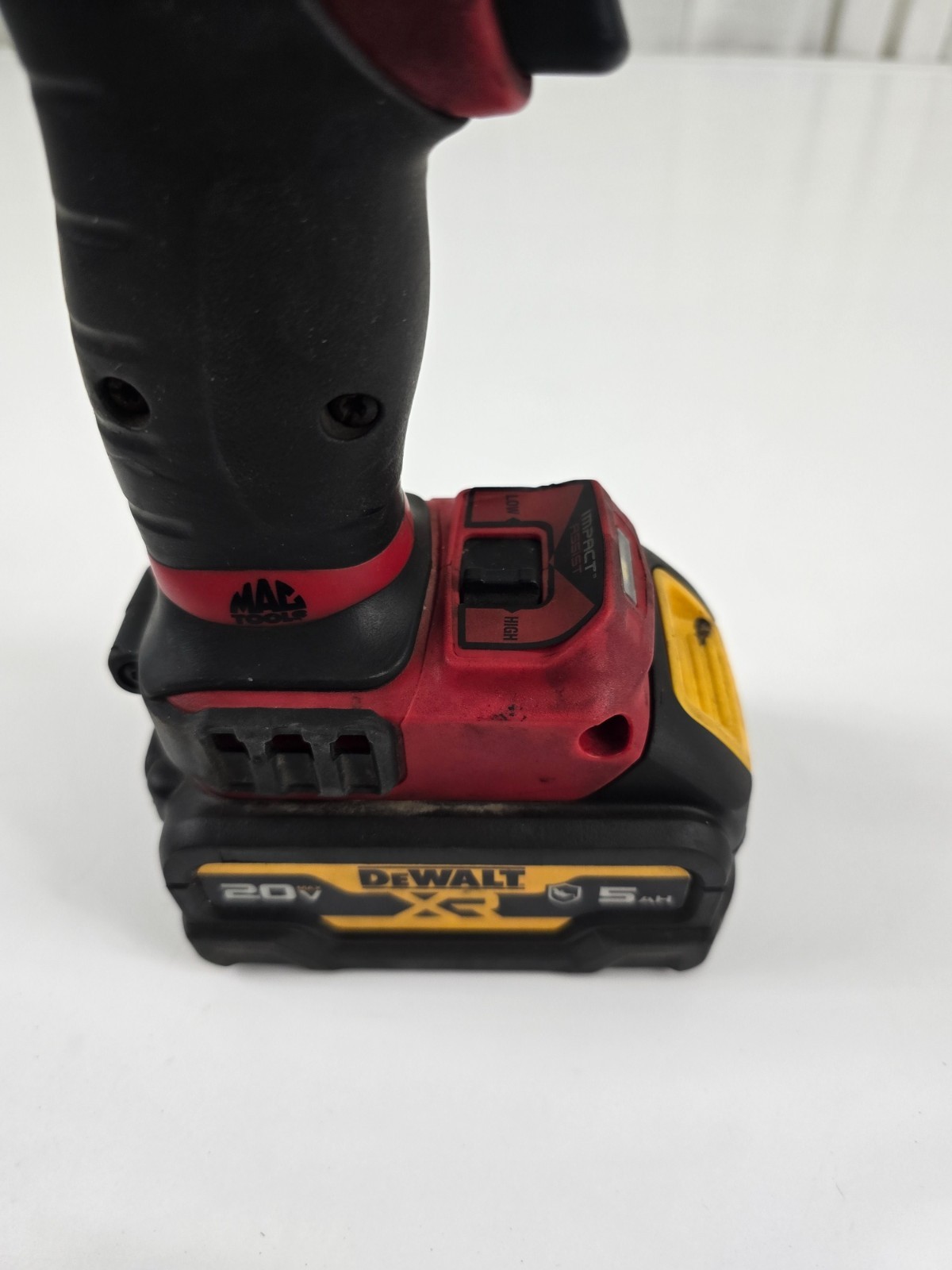 Mac tools BWP152 1/2” Brushless 3-speed Impact + Dewalt 20V 5AH Battery + Charge