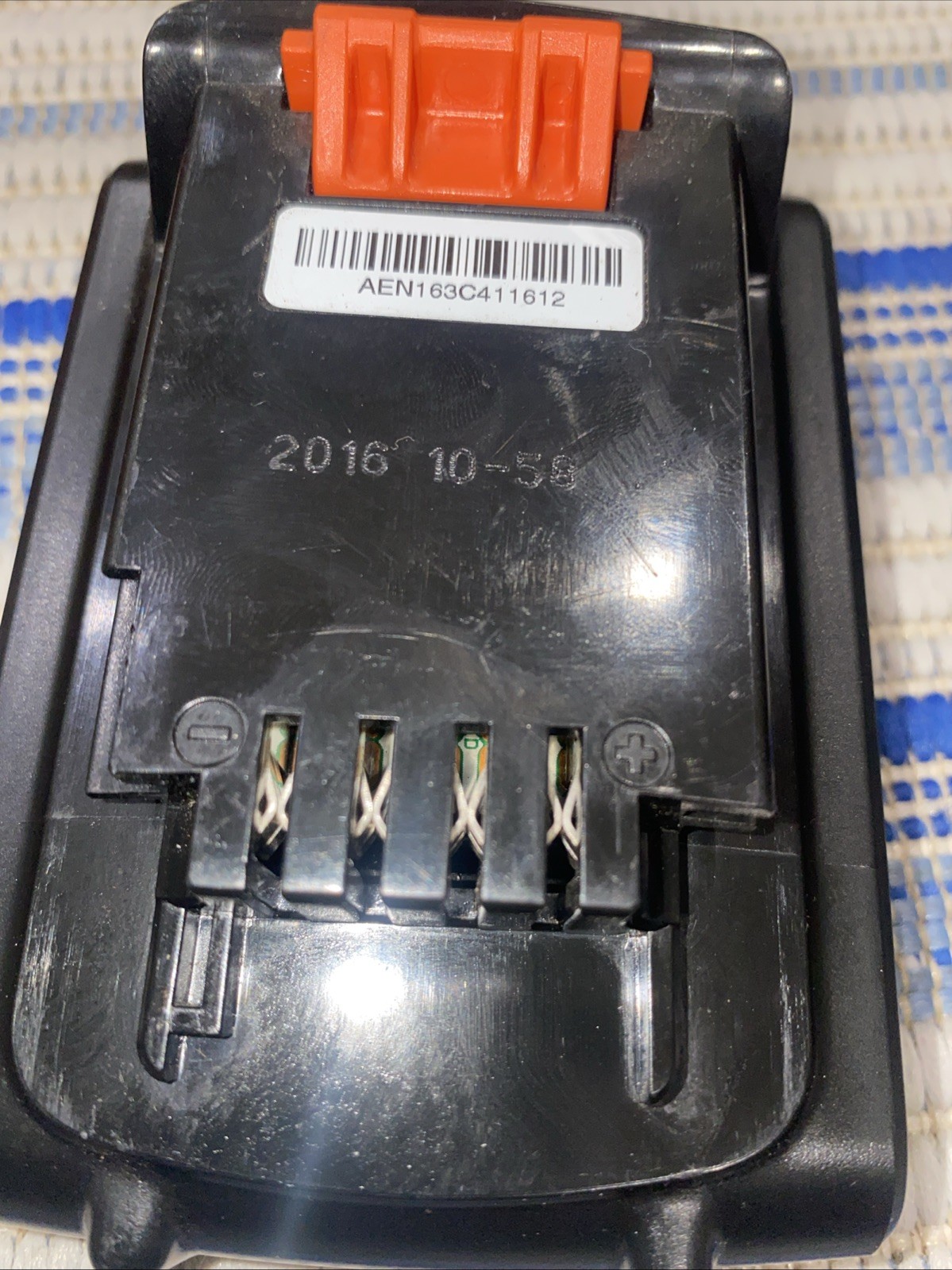 Genuine Black And Decker 20V Max Battery Pack Li-ion 2.5ah Model LBXR2520