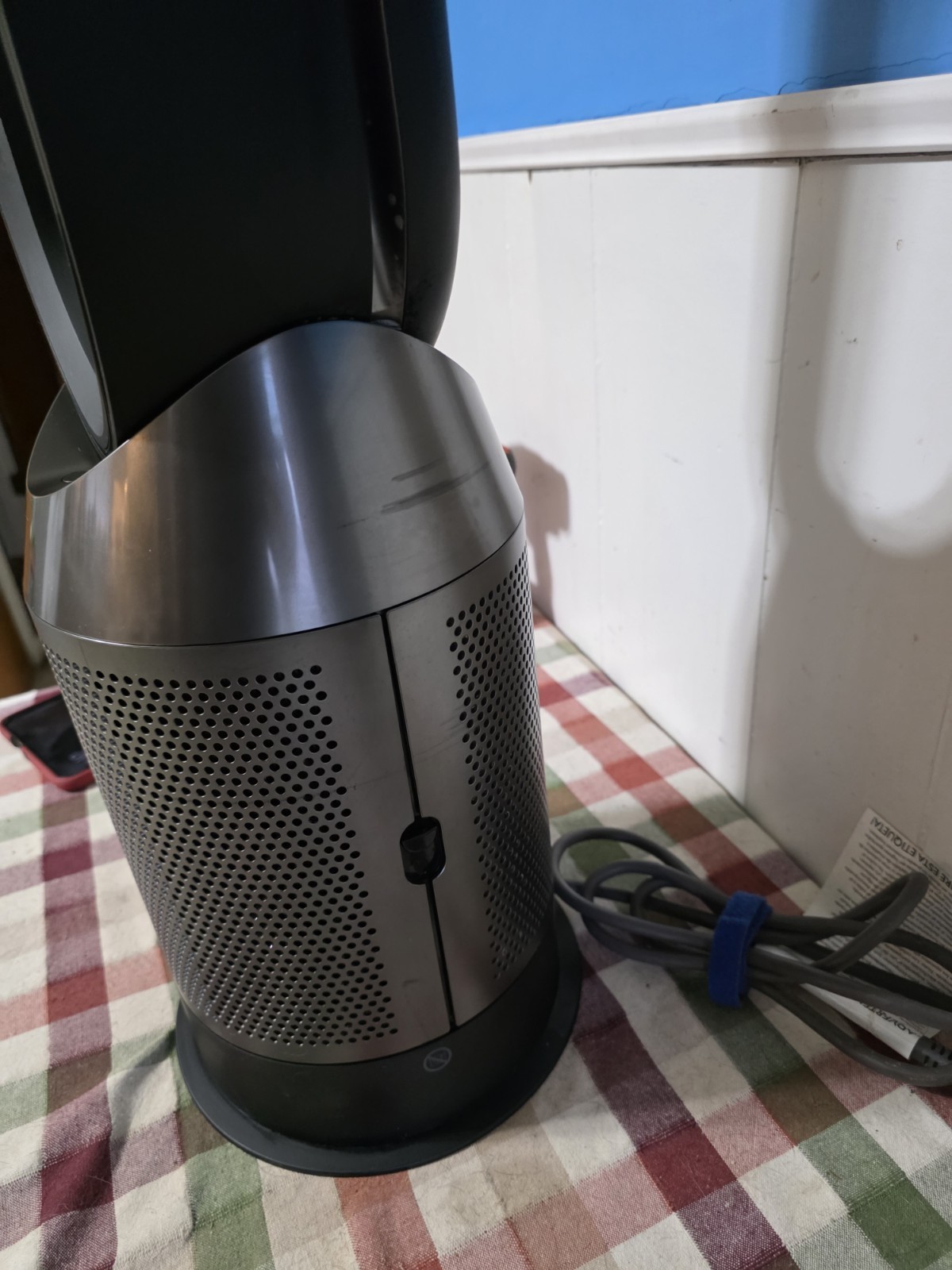 Dyson HP04 Pure Hot+Cool Air Purifier Fan Heater w/ Remote Works Needs Clean