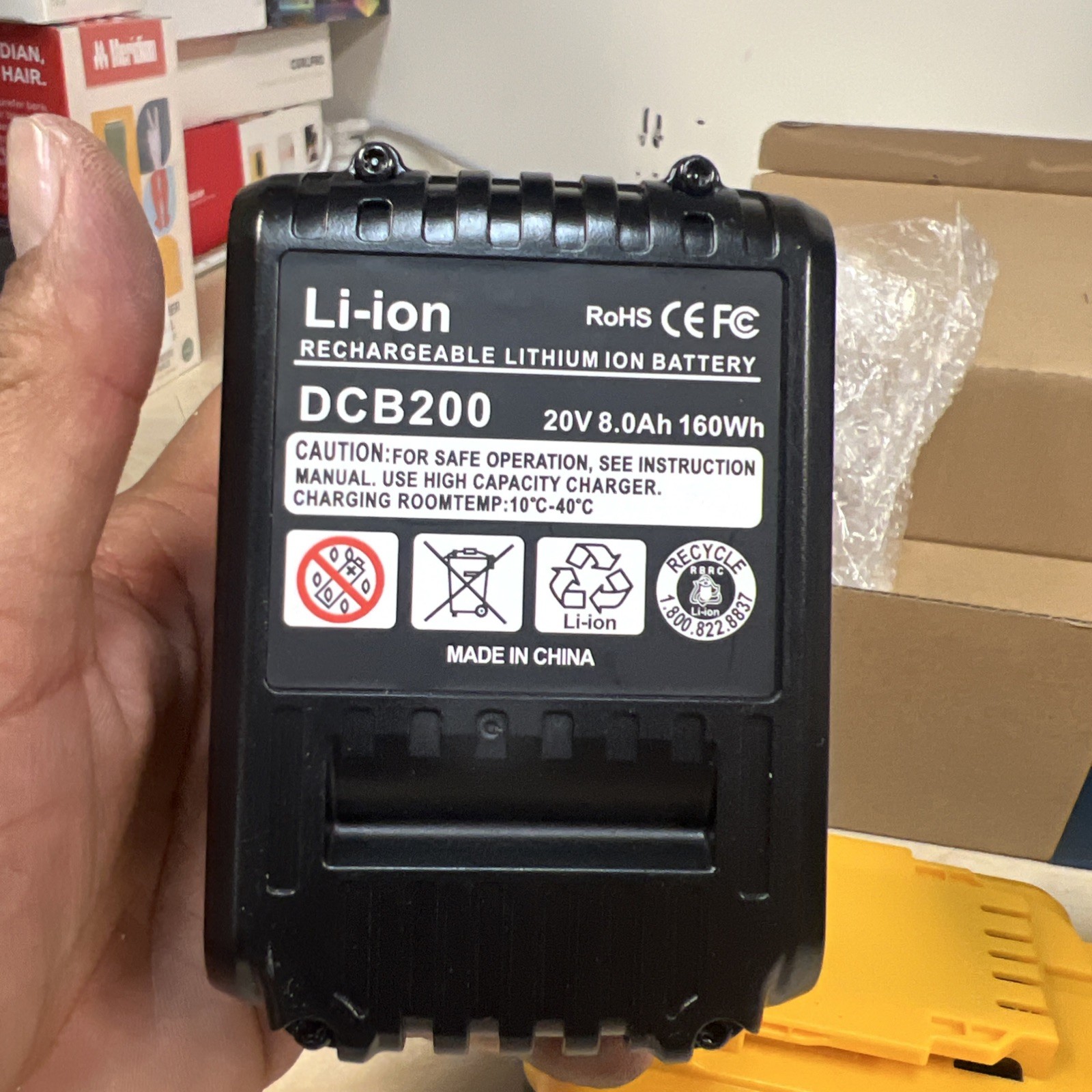 Lithium Ion Battery 20V 20 Volt 8.0AH DCB206 DCB208 DCB200 For DeWalt Lot Of 4
