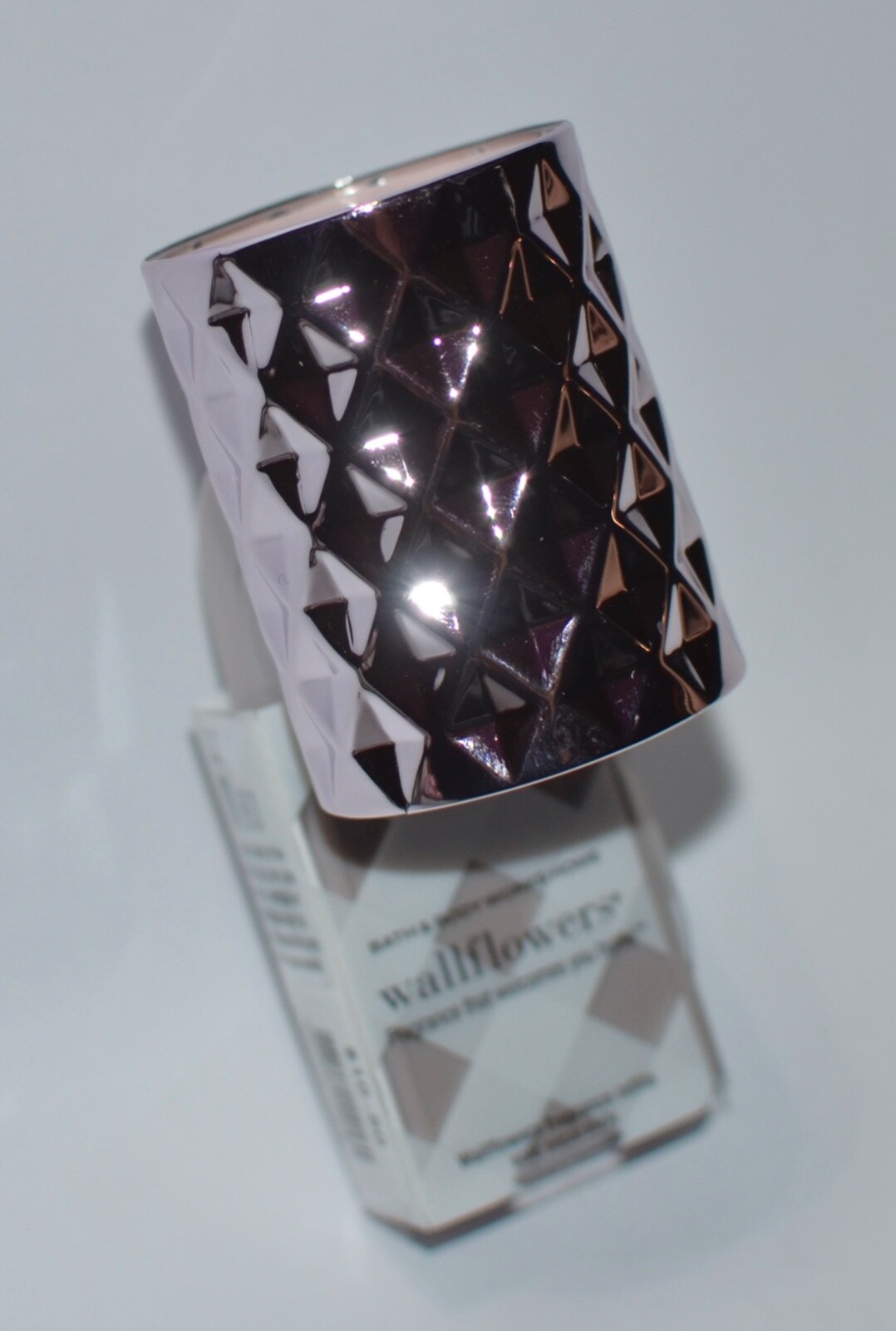 BATH & BODY WORKS PINK SHINY MAUVE DIAMOND WALLFLOWER FRAGRANCE PLUG IN HOLDER