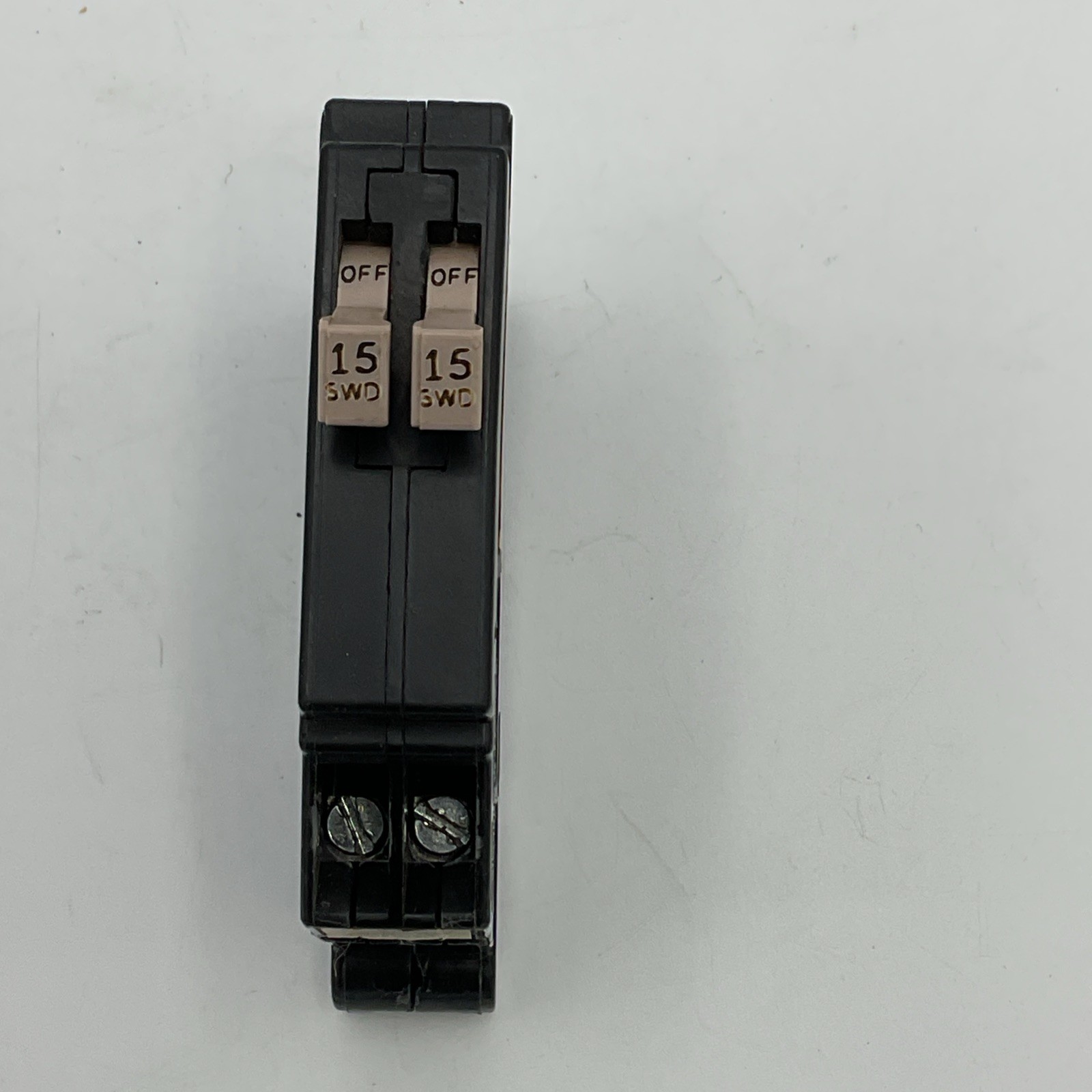 Eaton CHT1515 15A 1-Pole Type CHT Twin Circuit Breaker Continuity Tested
