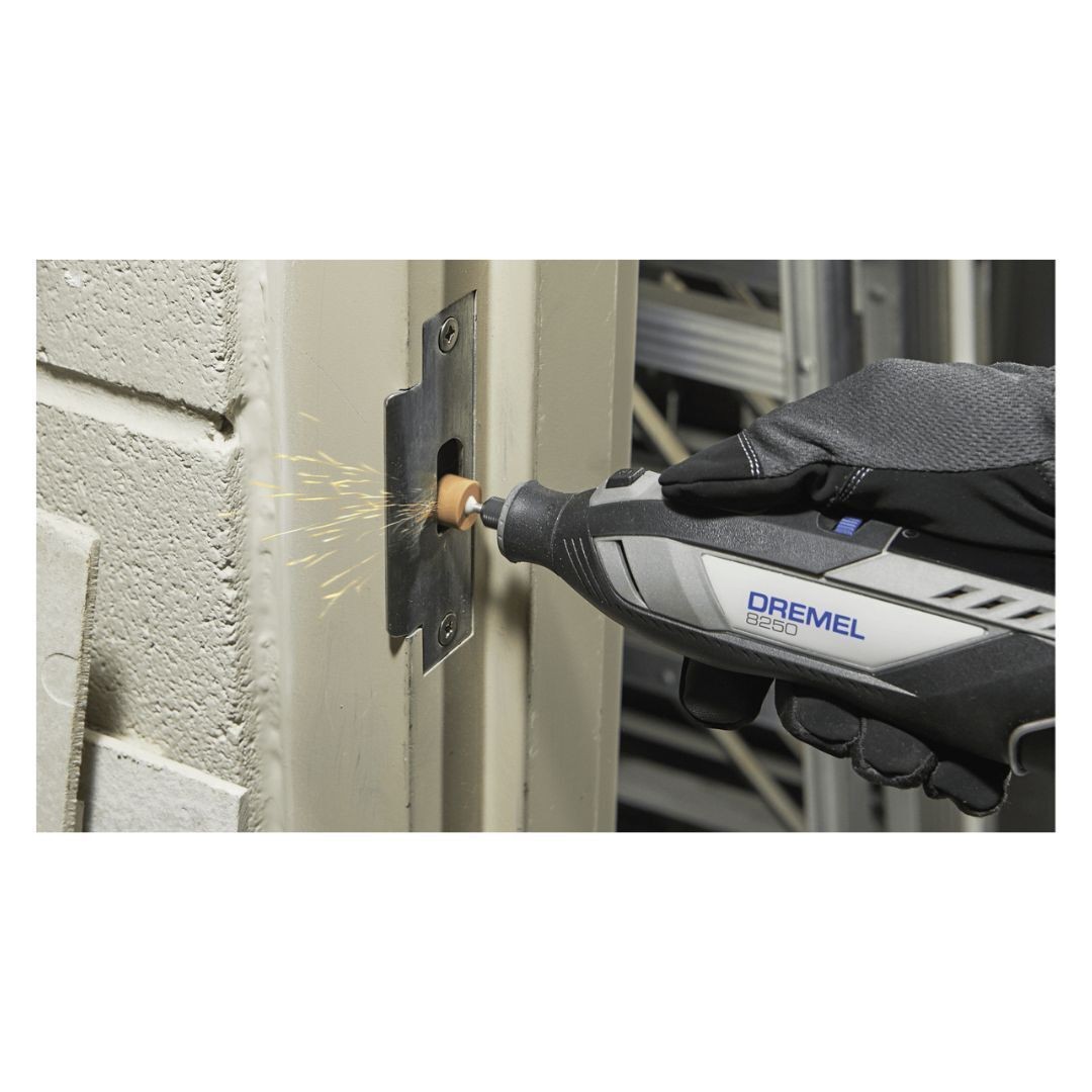 Dremel 8250 Cordless Brushless Rotary Tool with Brushless Motor and 12V Battery