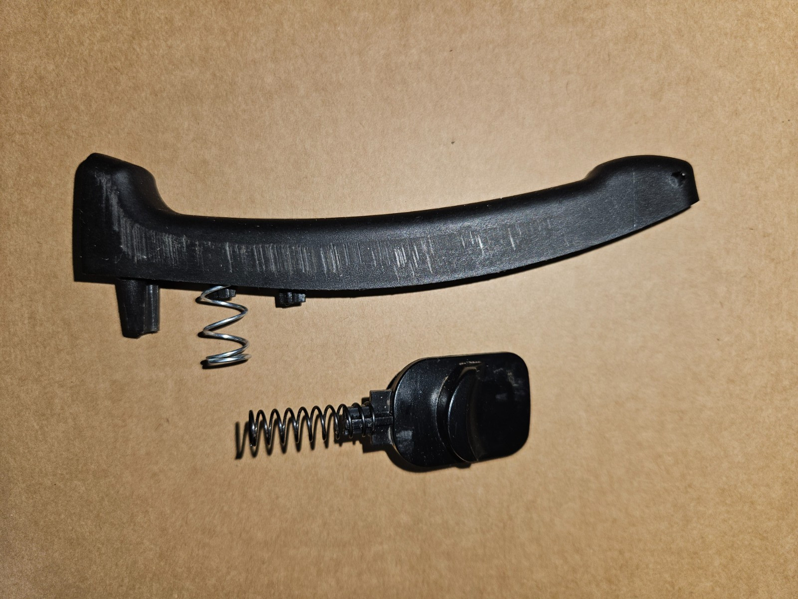 OEM Black & Decker 22” Hedge Trimmer Switch Trigger Assy BEHT350 Used