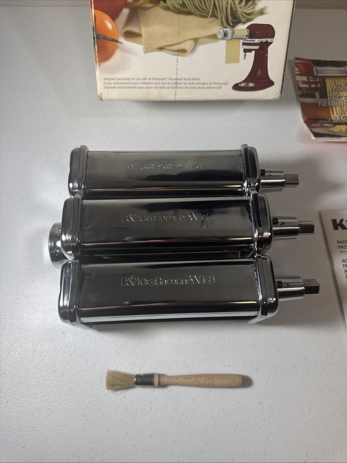 Kitchen Aid 3 Piece Pasta Roller & Cutter Made in Italy Read Description
