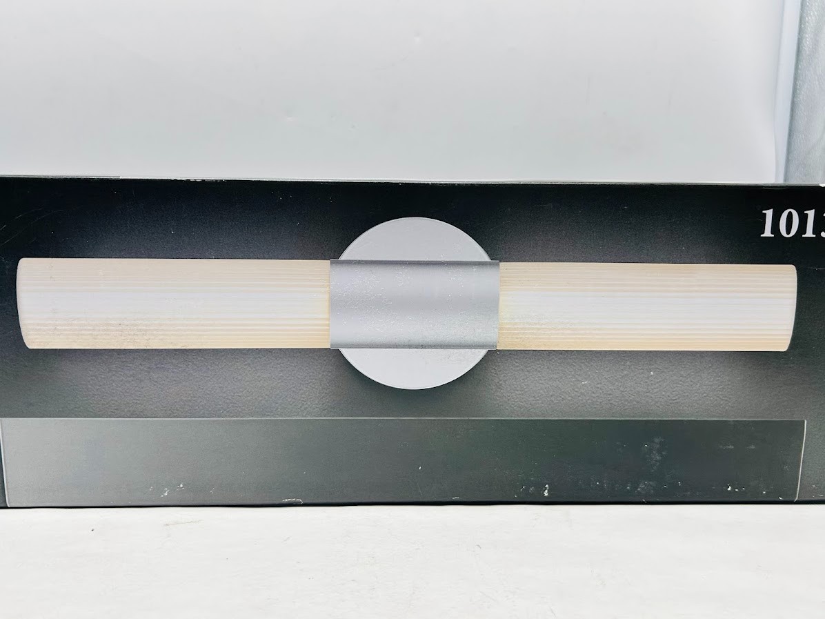 DSI Lighting Astra 22 in. Chrome Integrated LED Vanity Light Bar