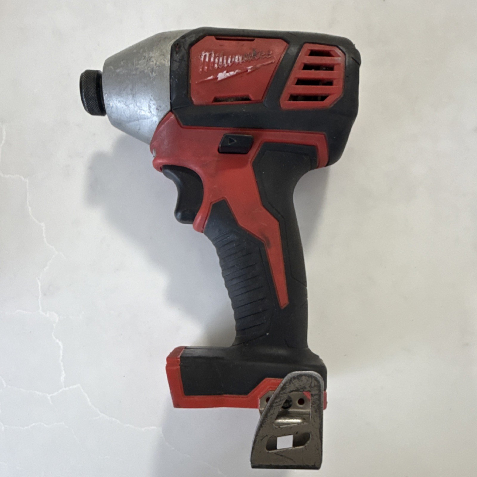 Milwaukee 2656-20 M18 Impact Driver 18V 1/4″ Hex and tool bag no battery