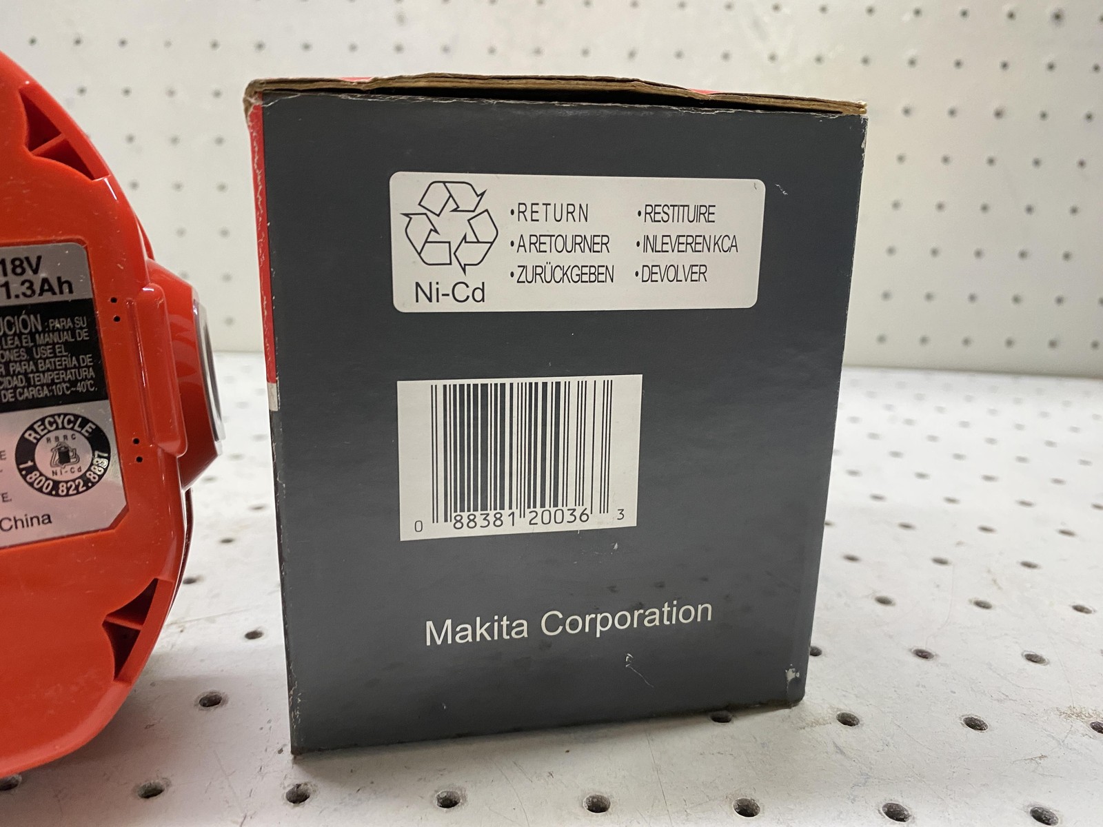 Makita PA18 18V 1.3Ah NiCd Battery Pack Red 1941073 Cordless Power Tool