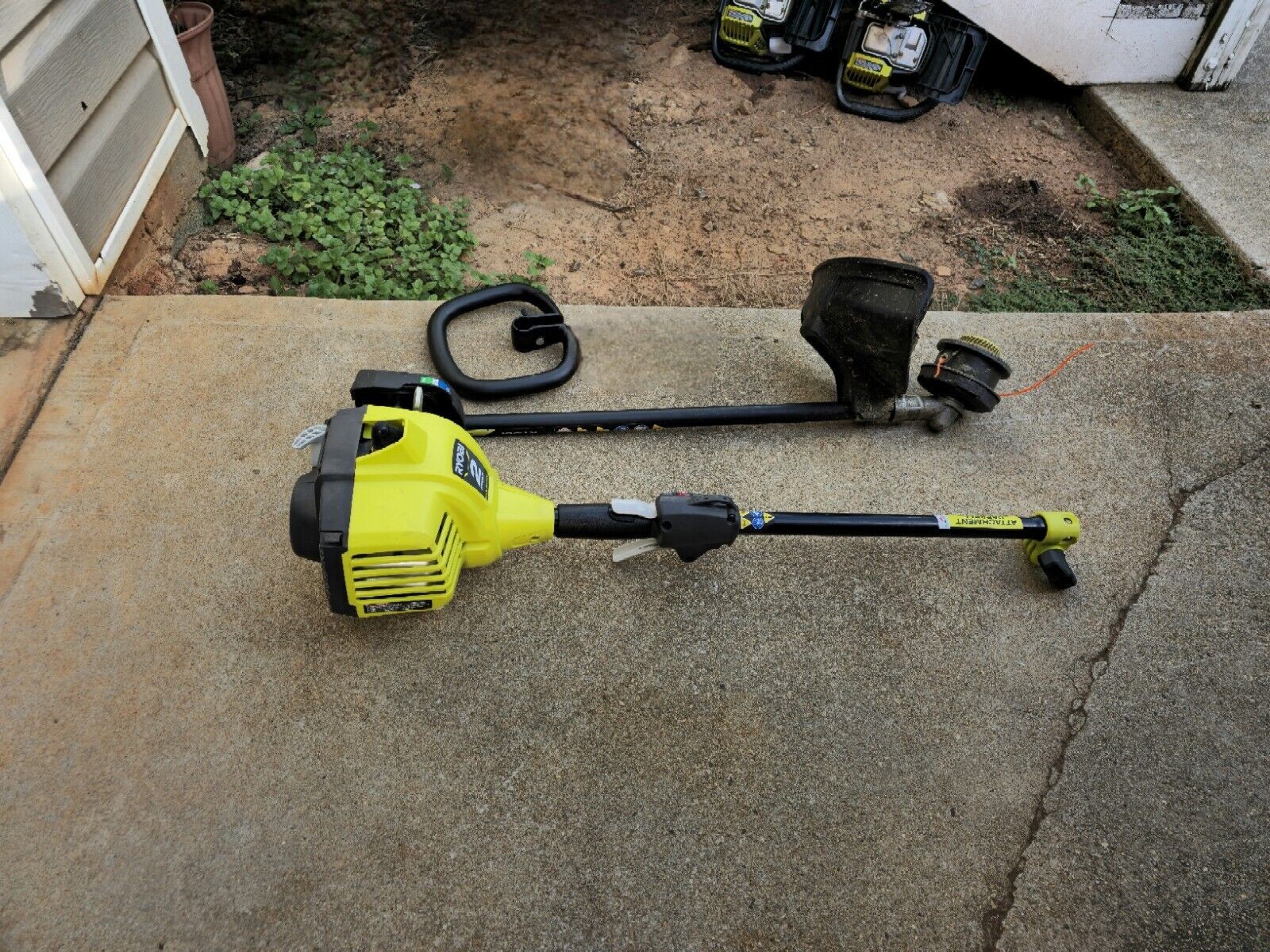 RYOBI String Trimmer 25cc 2-Cycle Gas-Powered Straight Shaft, Attachment Capable