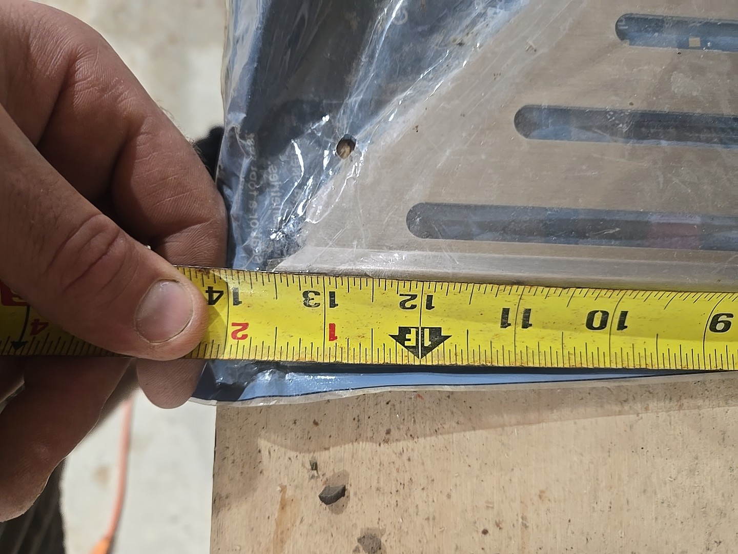 Great Lakes Tile Products Clever Corner Grout Joint Corner Shelf