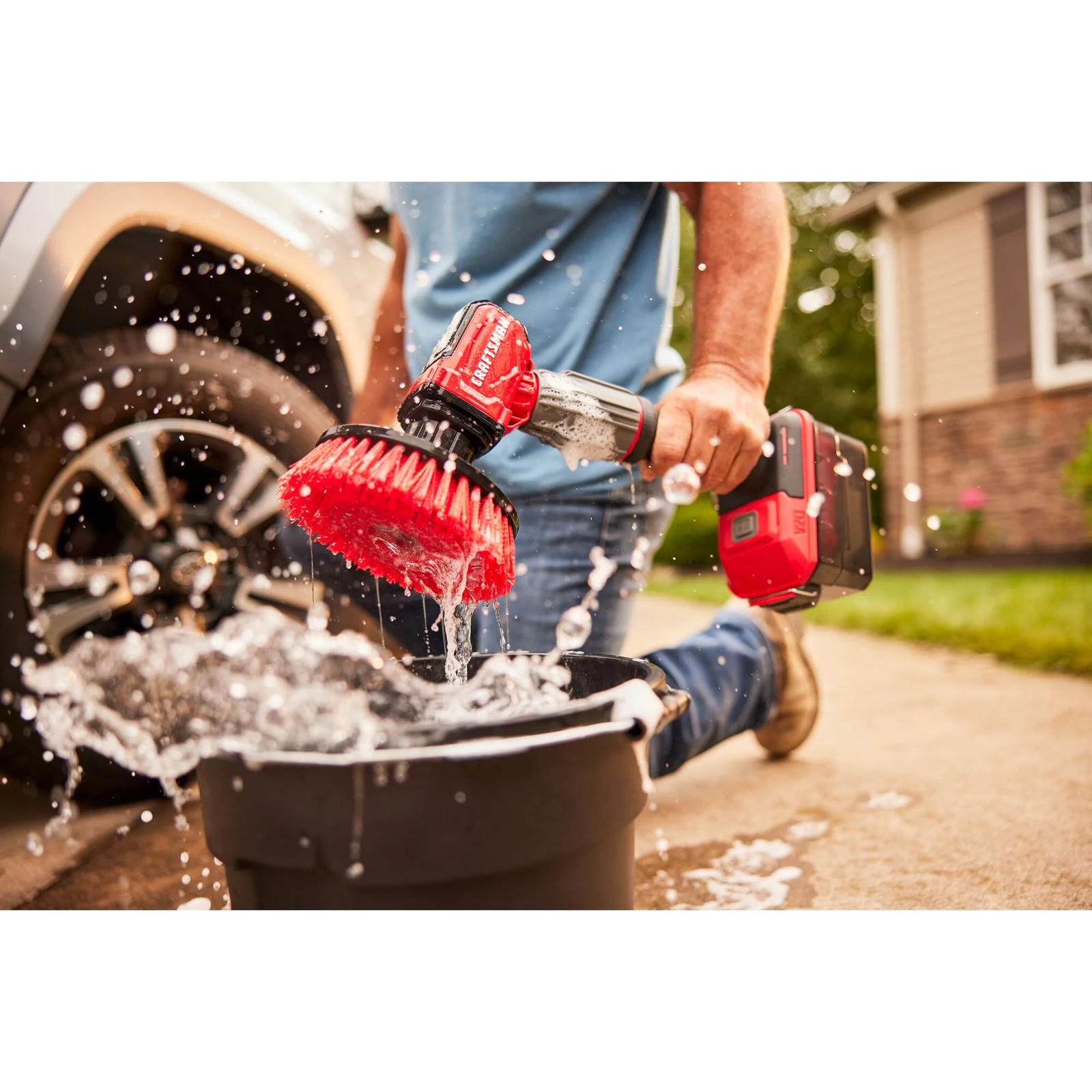 CRAFTSMAN V20* Cordless 2-in-1 scrubber (Bare tool) – CMCPS520B