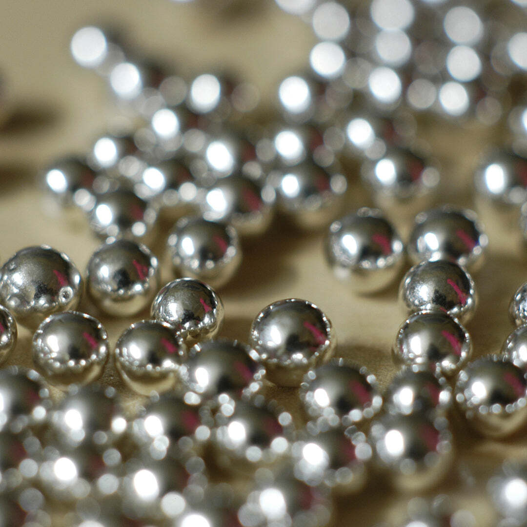 White Knight Aluminum Alloy Balls UHDP50 and Compact