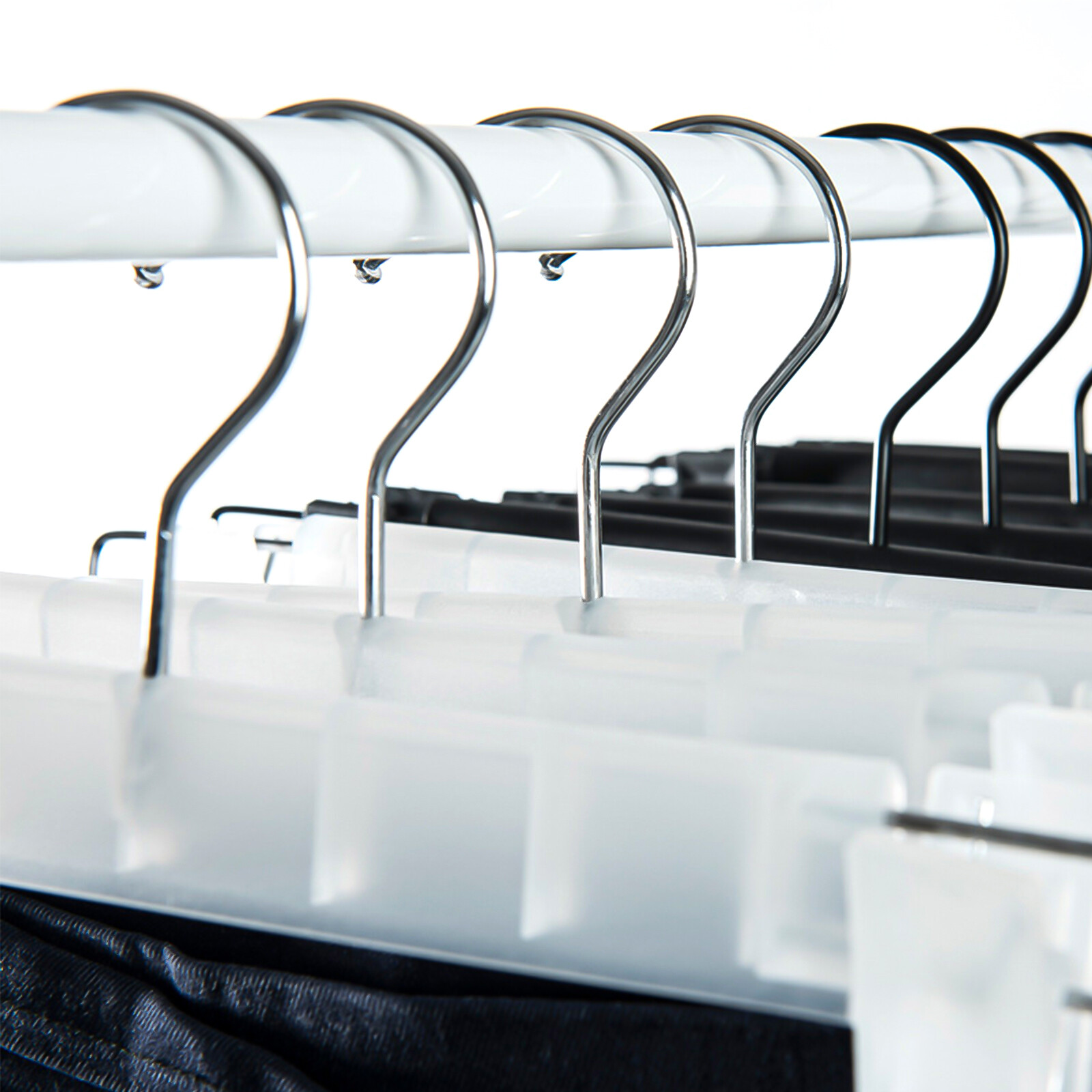10PCS Plastic Clothes Skirt Pants Hangers Metal Hooks Pinch Clips Black White