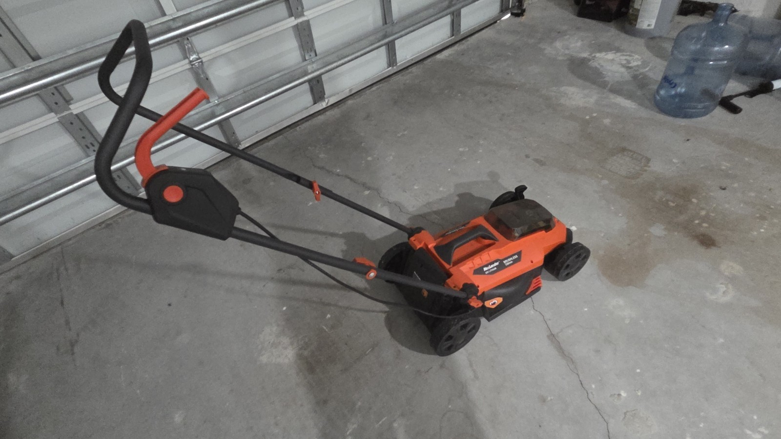 BLACK+DECKER MM2000 Corded Electric Walk Behind Push Lawn Mower