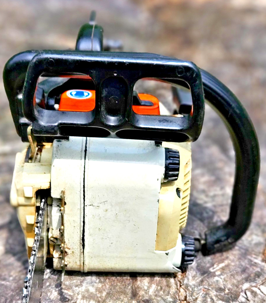 Vintage Stihl 011 AVT Electronic Quickstop Runs low compression READ description