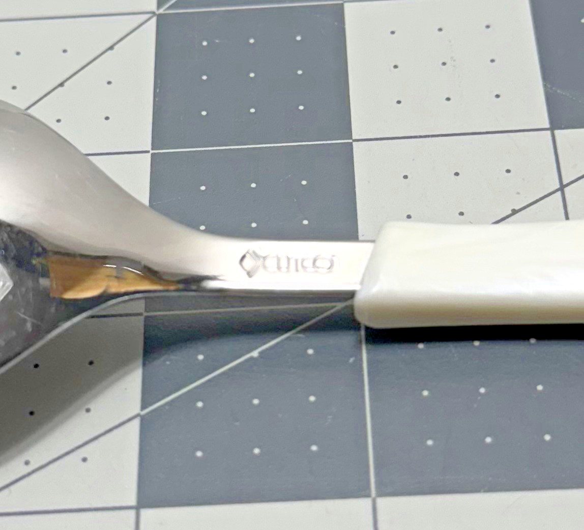 Cutco White Pearl Handled 6 Pc. Serving Set Details in Description FREE SHIPPING