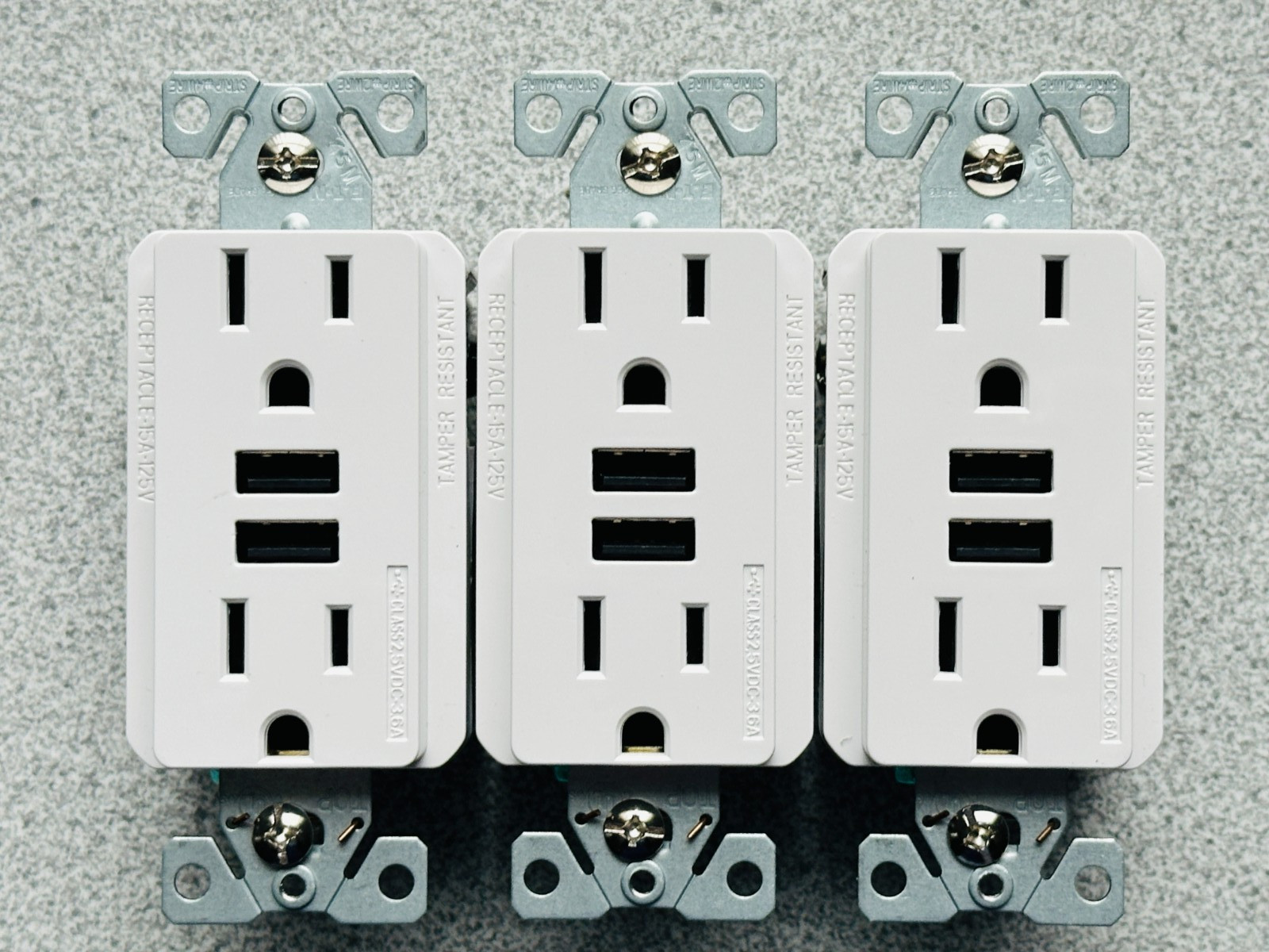 NEW 3 Pack Eaton TR7765W Dual USB-A Charger Duplex Receptacle 15A White TR LOT