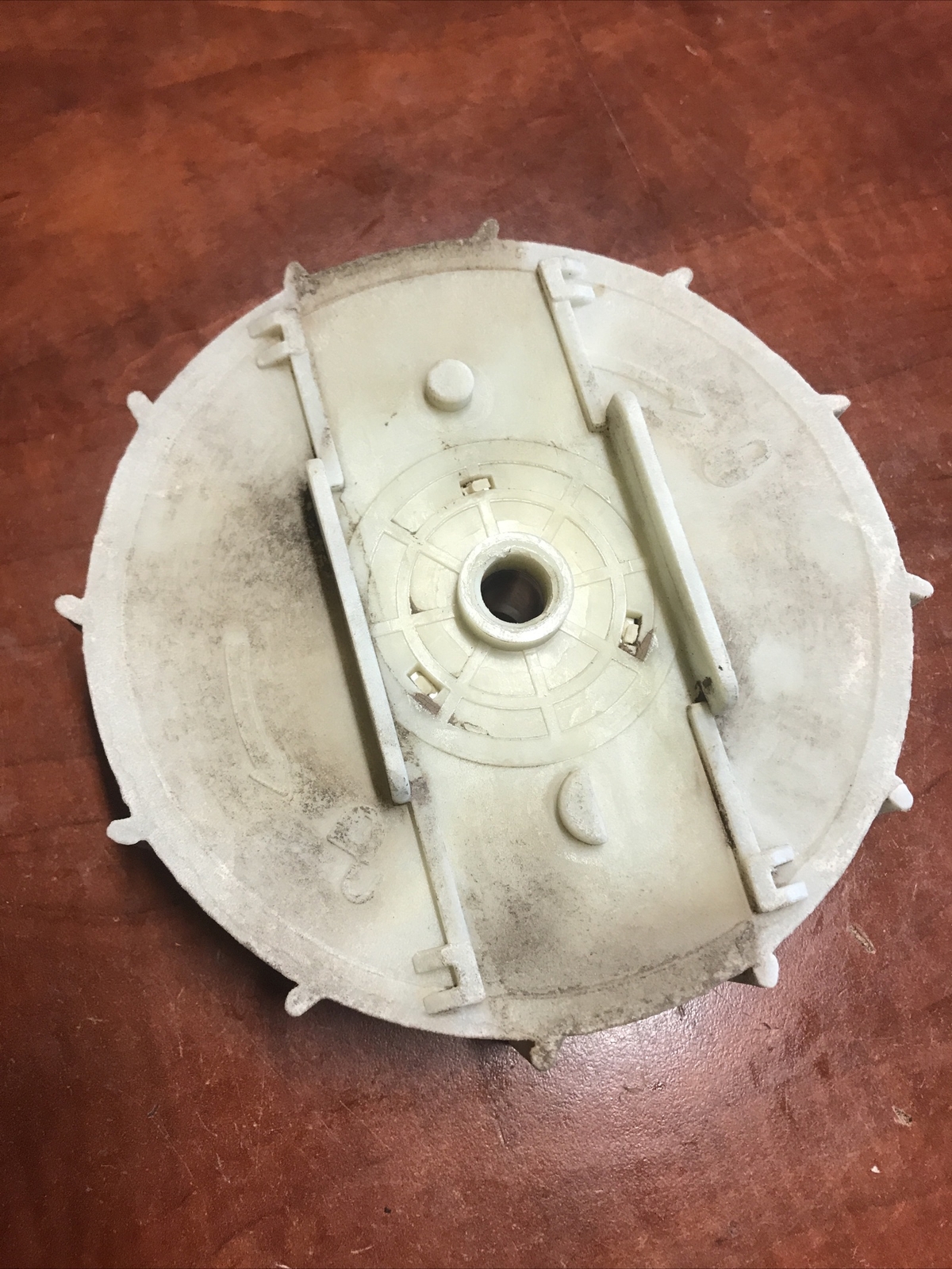 Used OEM Parts Blade Support Fan Assembly For Black&Decker MM2000 Lawnmower