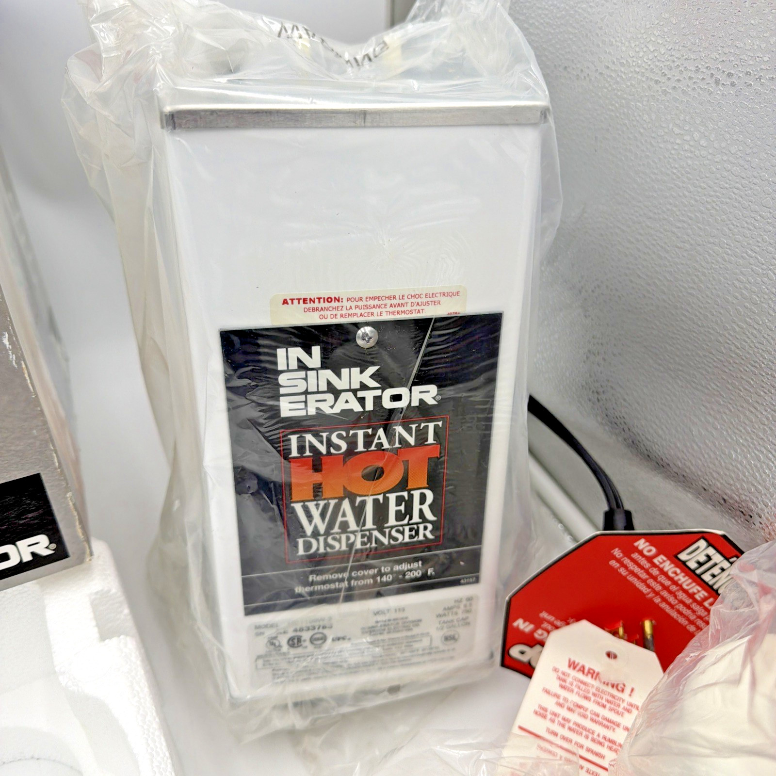 Insinkerator Instant Hot Cold Water Dispenser F-HC1100W COMPLETE KIT w/ Tank NEW