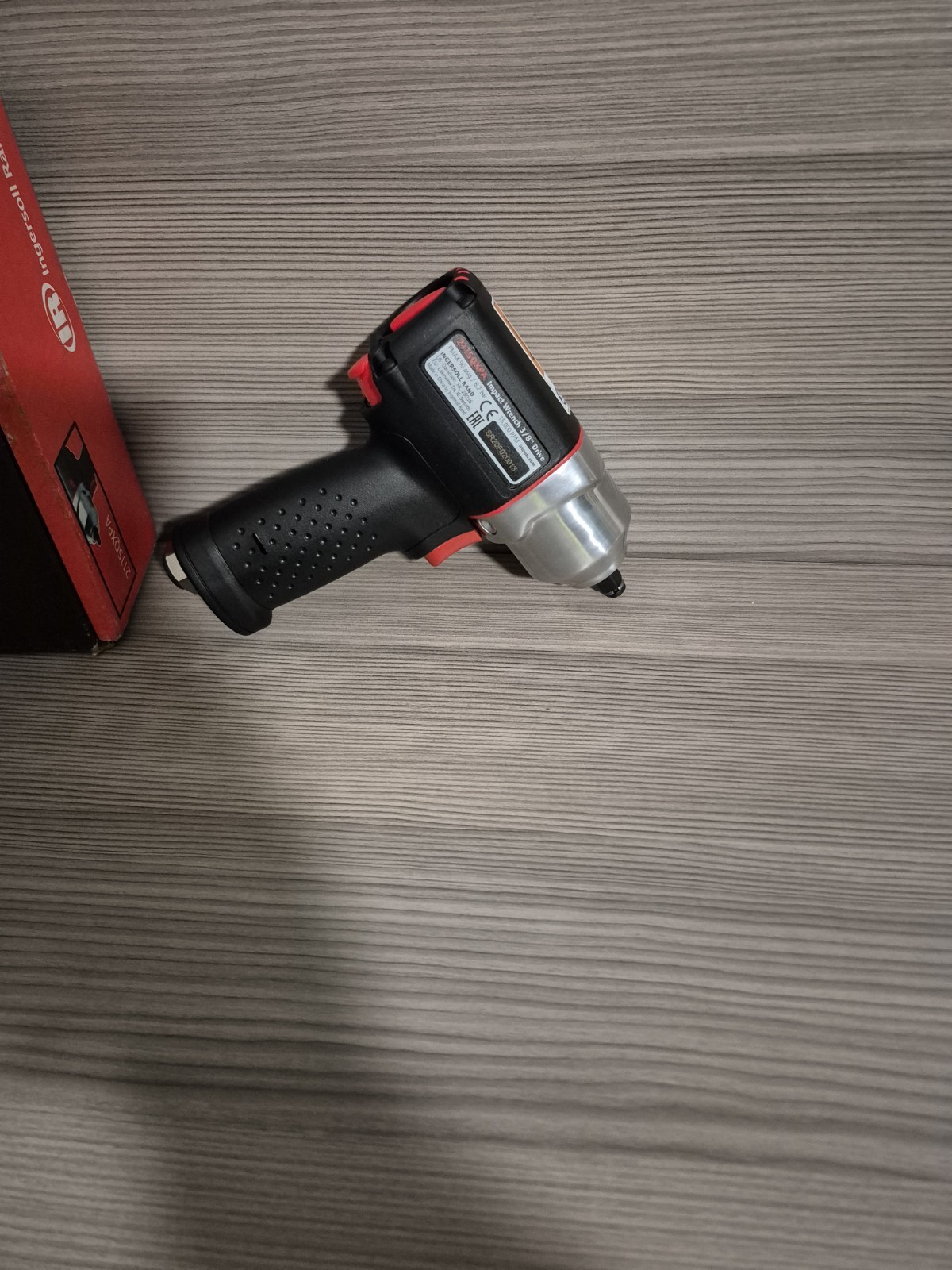 Ingersoll Rand 2115QXPA Impact Wrench/3/8″ Drive /15000 RPM / 300 Ft-Lb.Max Tor