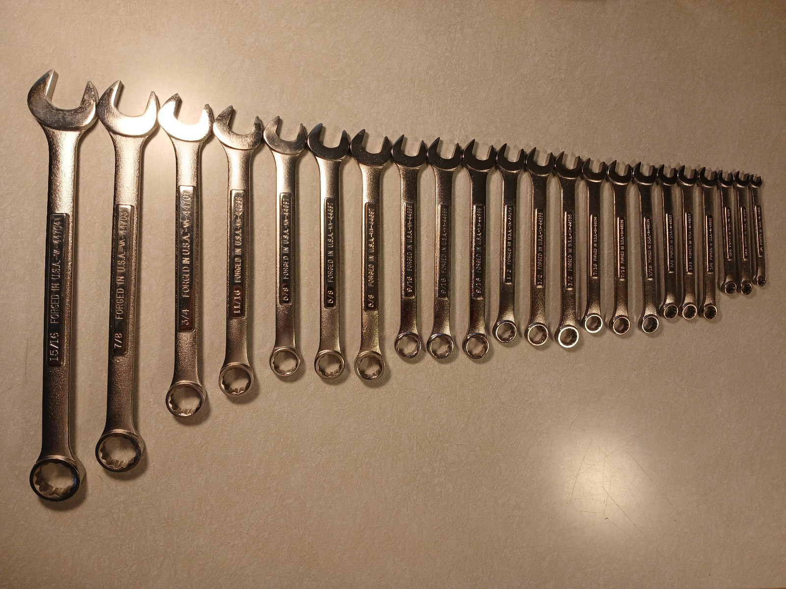 Lot of 22 SAE Craftsman combination wrenches – made in USA – read description