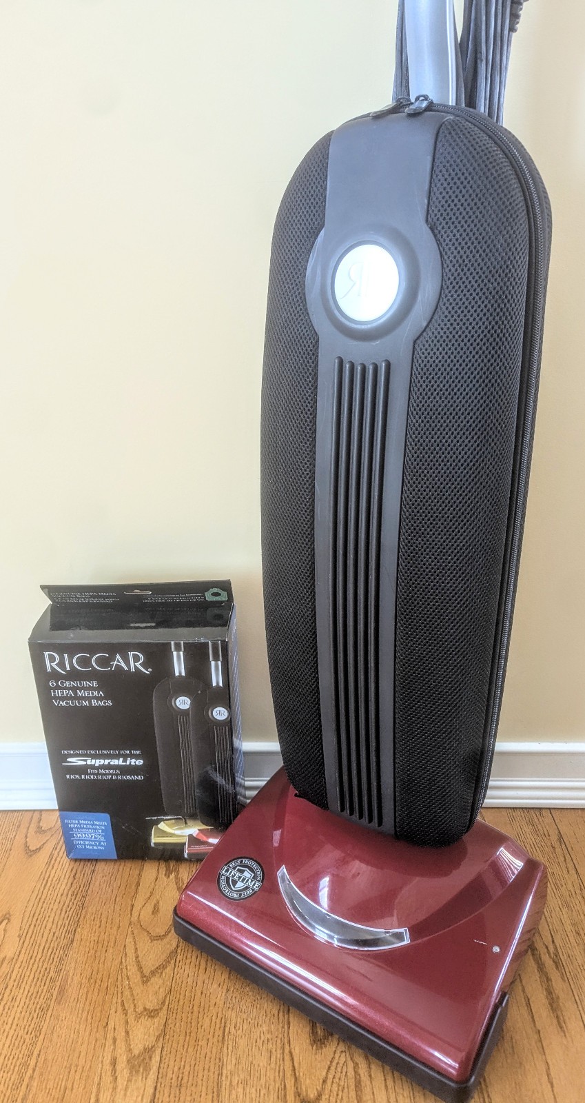 MINT RICCAR SUPRALITE R10P 2-SPEED VACUUM W/ HEPA, EXTRA BAGS & LIFETIME BELT!