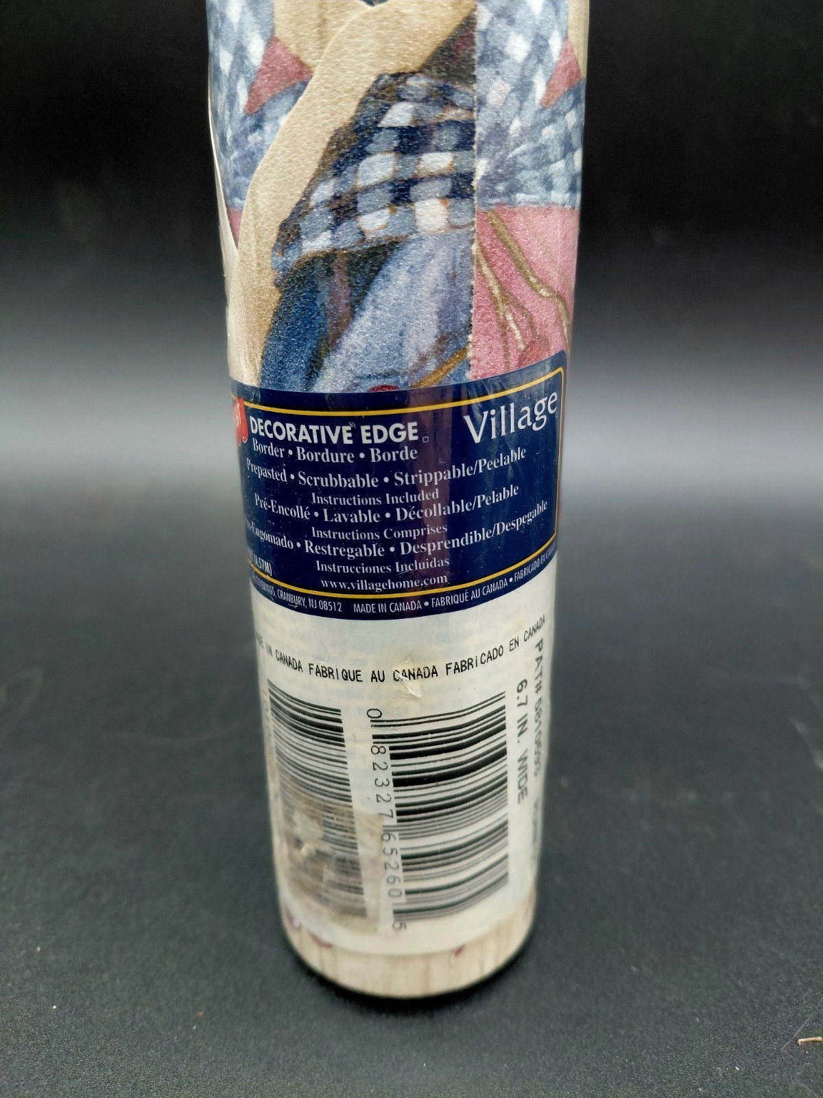 Village Wallpaper Border Country Gingham Ribbon Berries 15 ft Sealed 6.7 in