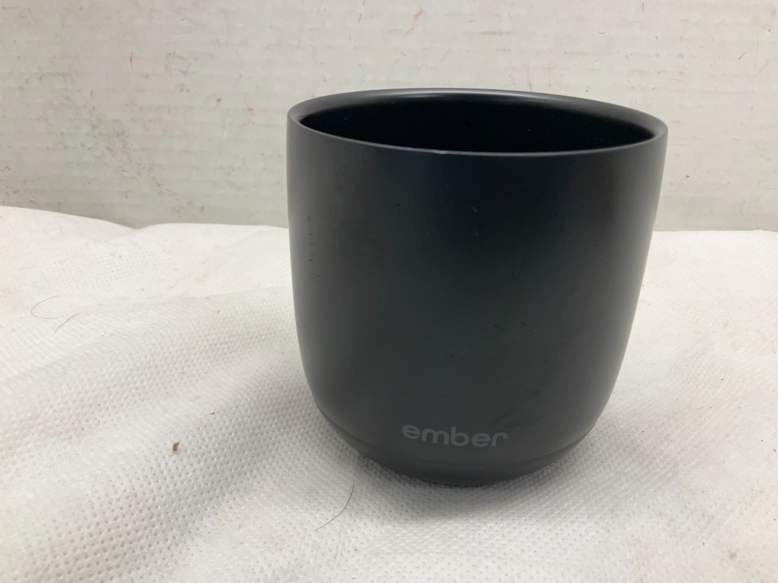 Ember CM210600US Temperature Control Smart Cup 6 Oz Black – App-Controlled