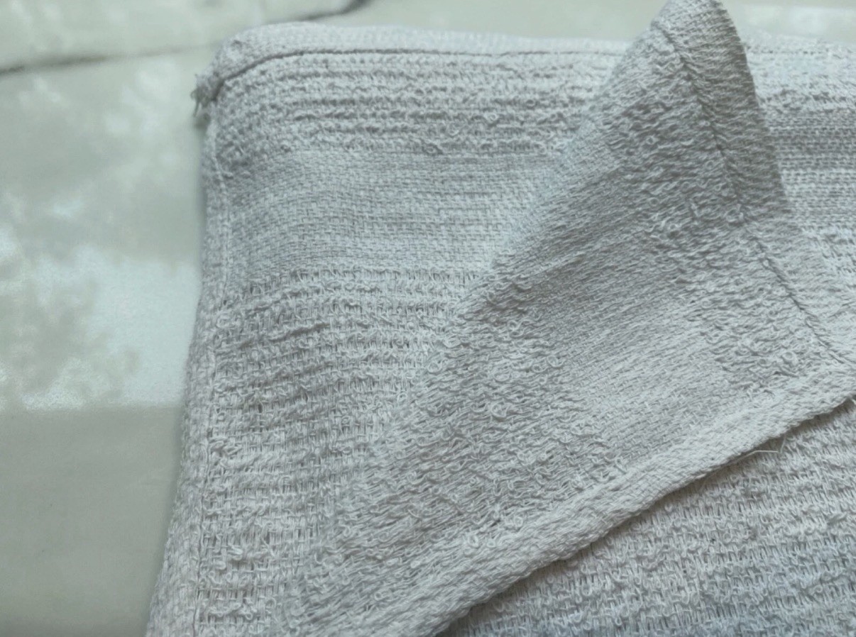 12 Pack 100% Thin Cotton Towels Size 20×40