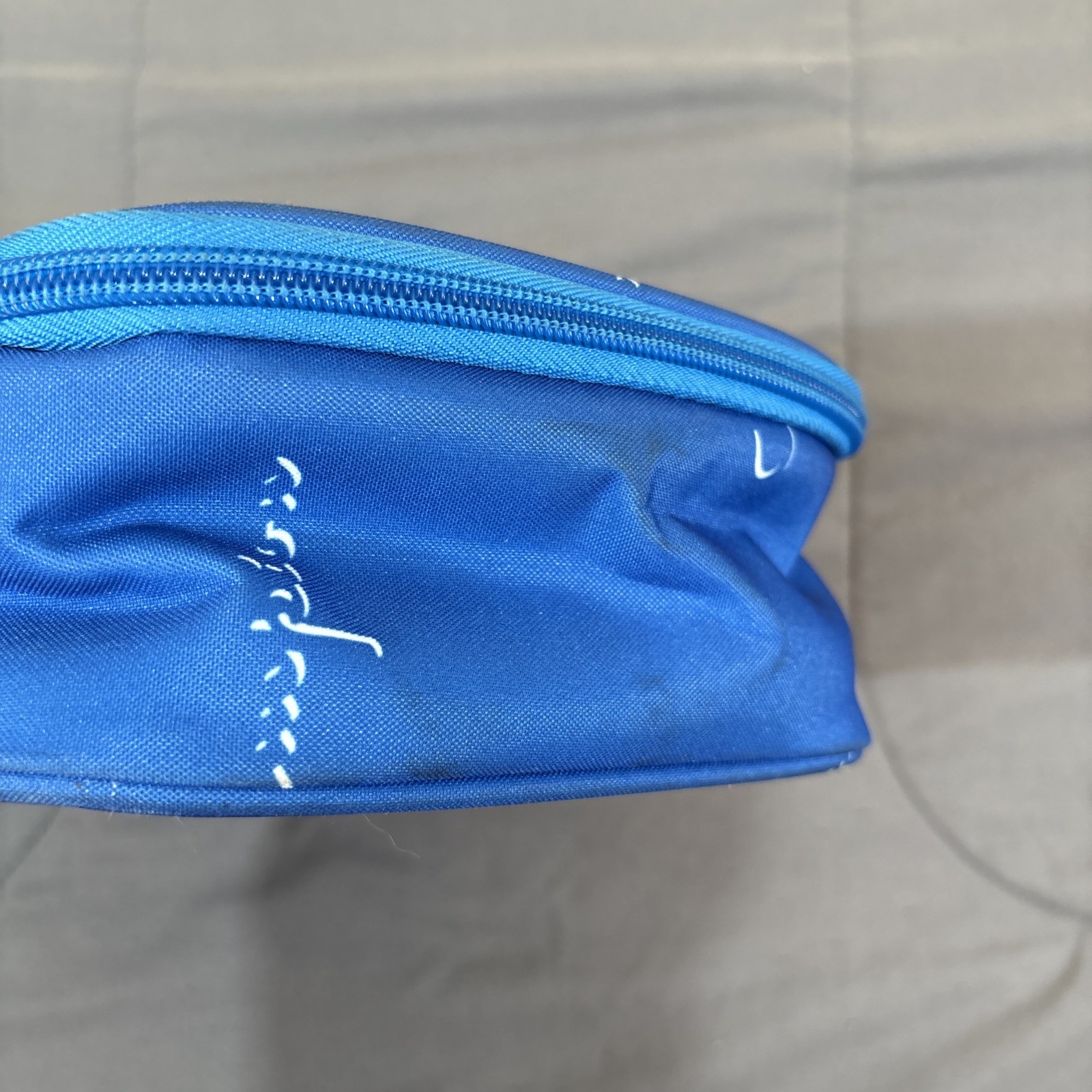 Champion Insulated Lunchbox 10 in x 7.5 in