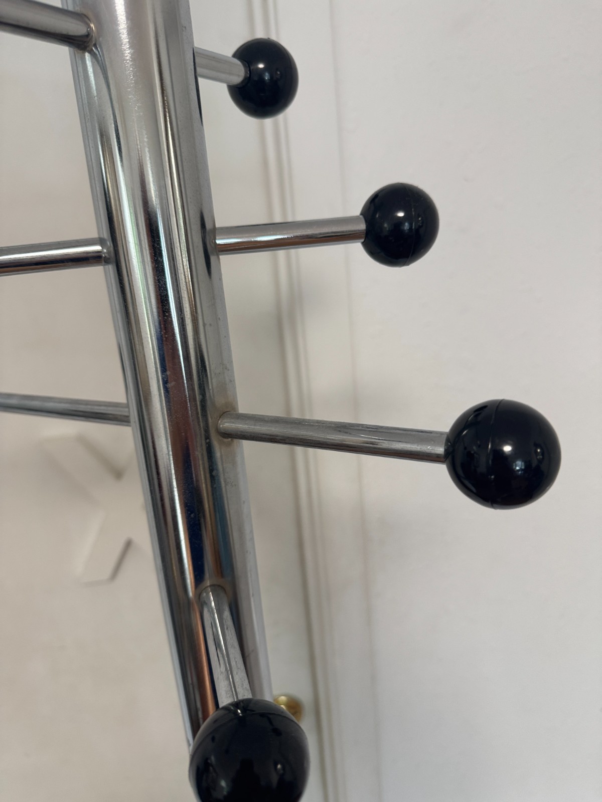 Rare vintage Standing 12″ marble base Coat Rack Space Age MCM Italian Atomic 69″