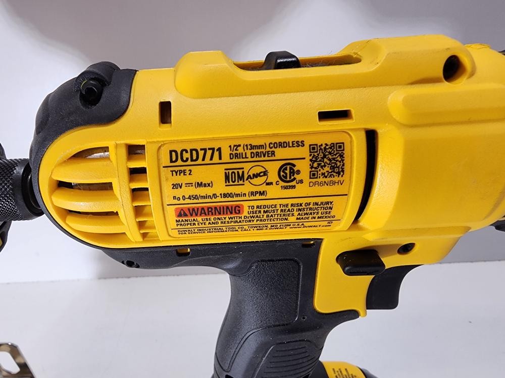 DEWALT DCF885/DCD771 COMBO SET (P19019827)