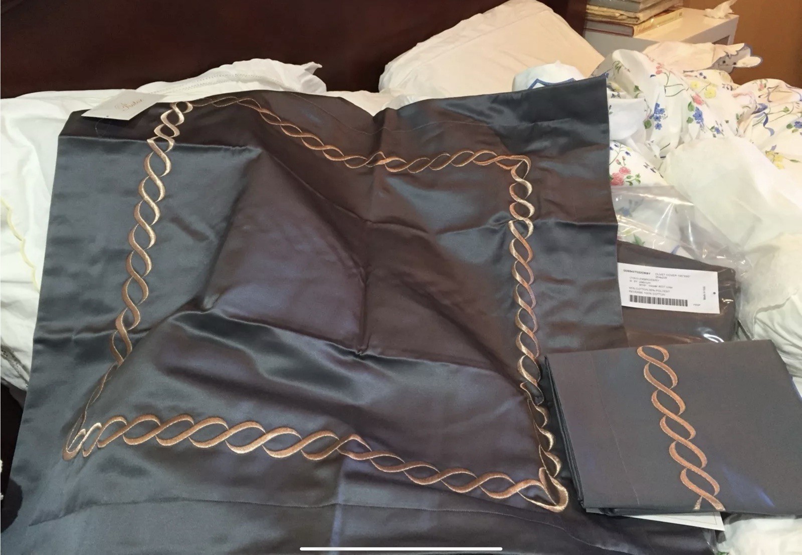 $700 Pratesi Italy New 1pc Euro Sham Origami Embroidery Ivory ONE