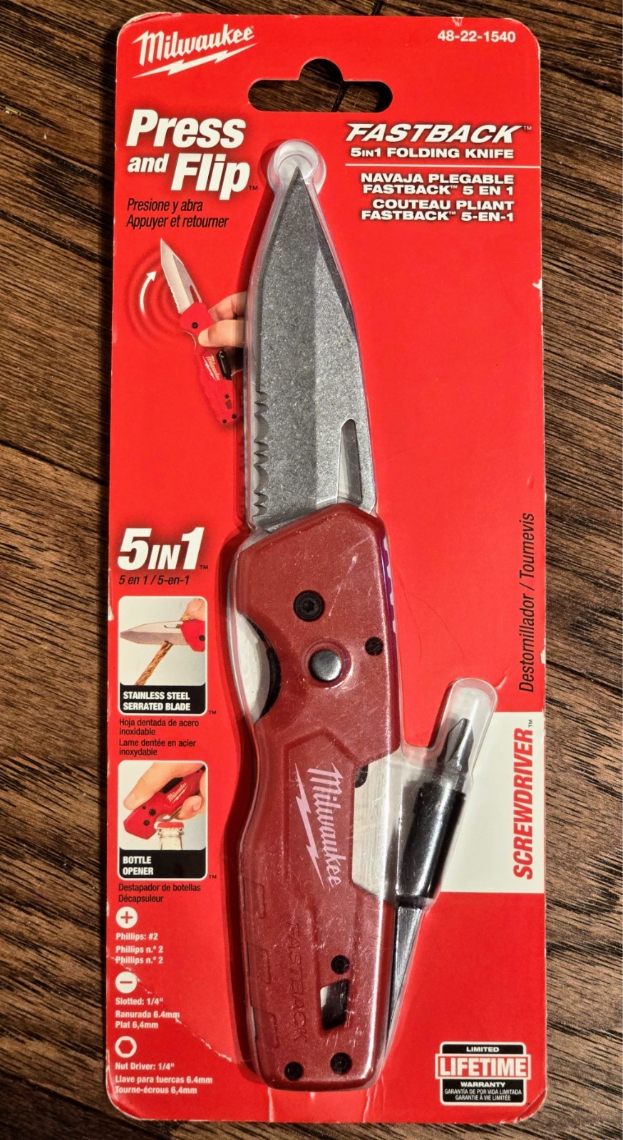 Milwaukee FASTBACK 5 in 1 Folding Pocket Knife (48-22-1540) – Brand New