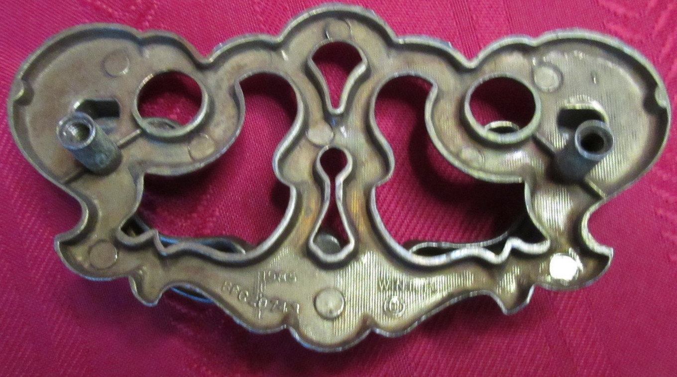 1985 Belwith BPC Drop Bail Chippendale Batwing Cabinet Pull Drawer Handle #20743
