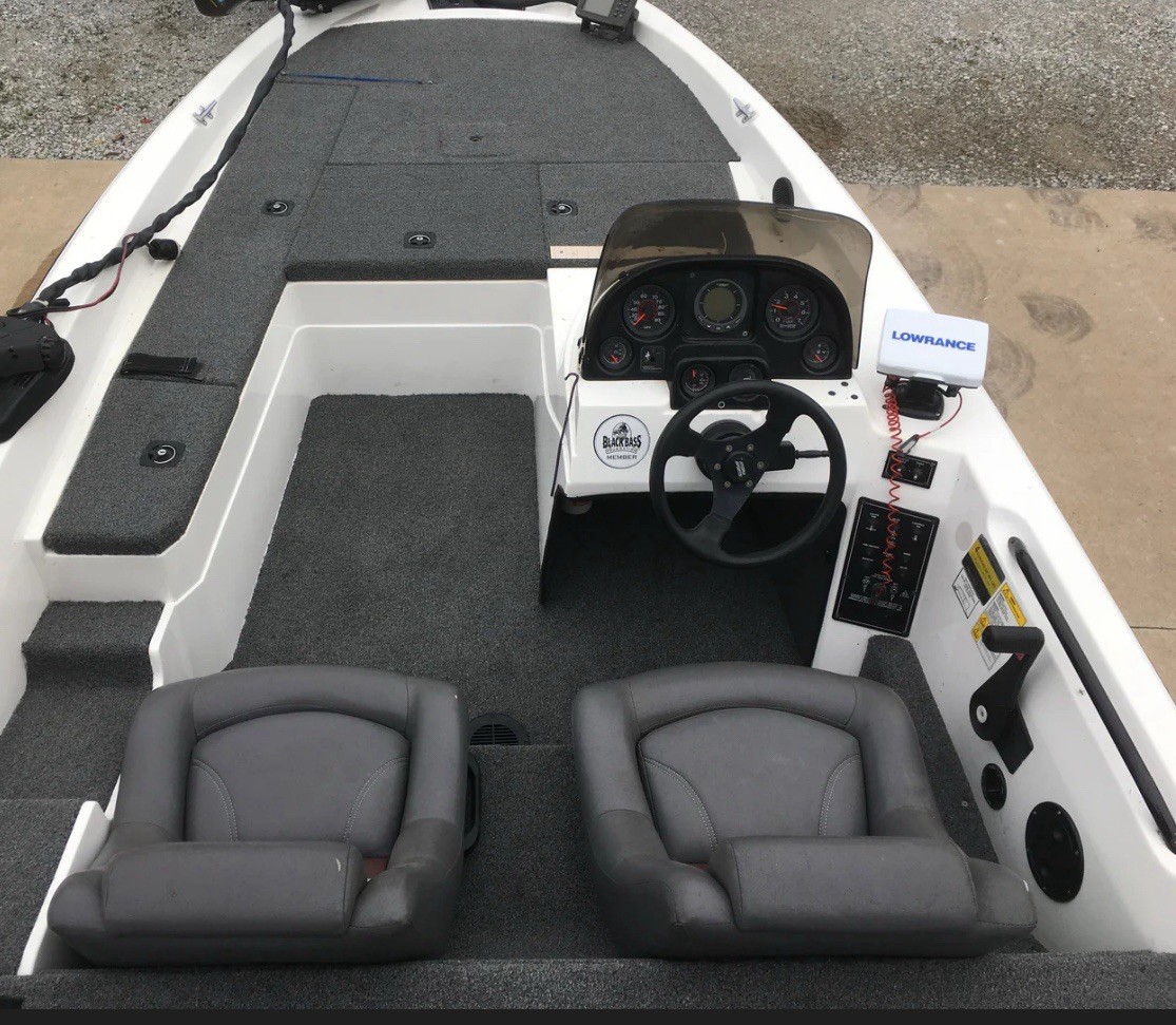 Bass Boat Pontoon Marine Carpet & Glue Option -6 Ft Wide 20 oz. various lengths