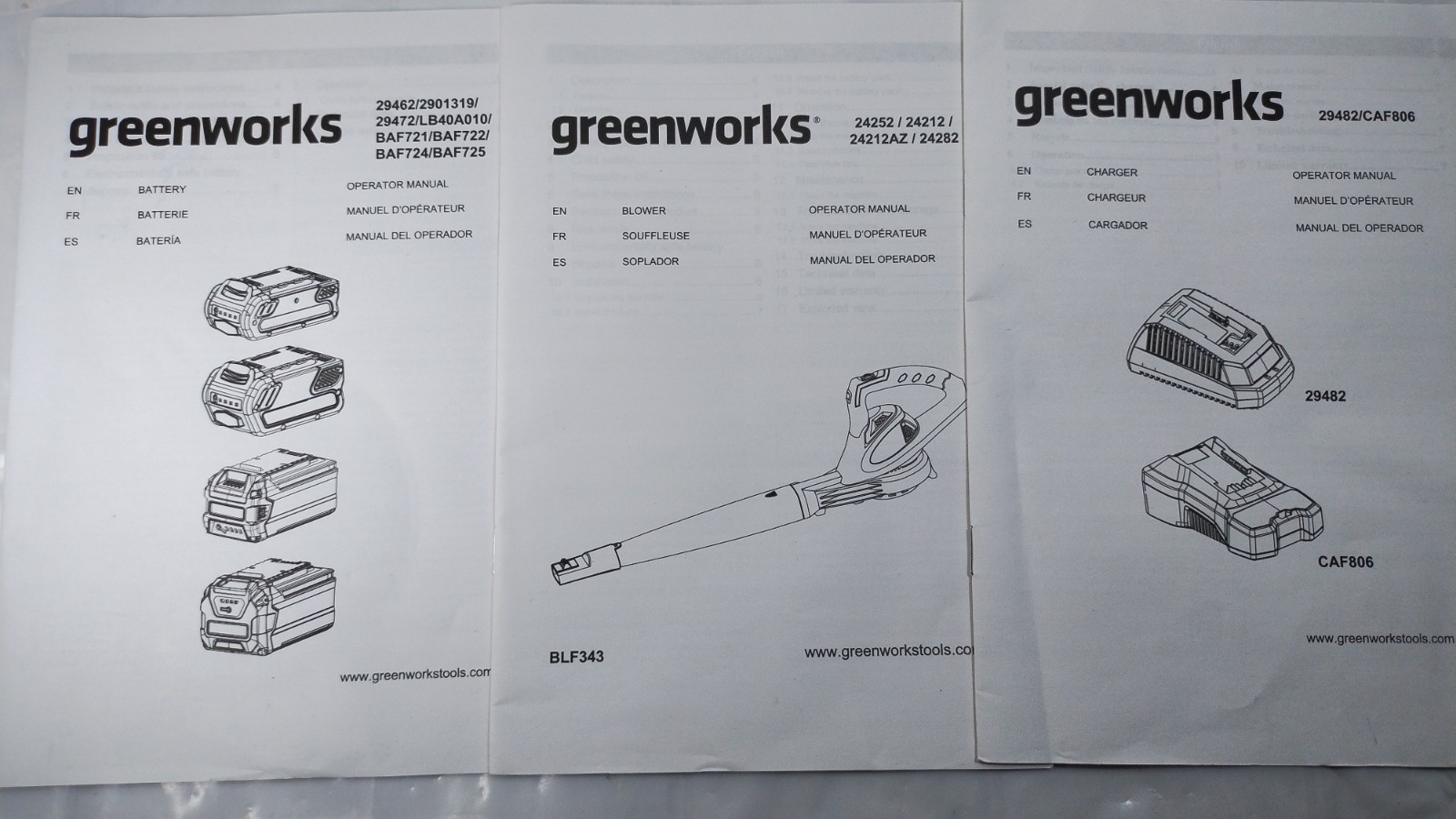 GreenWorks G-MAX Variable Speed Cordless Blower 150 MPH, 40V 2Ah Batt + Charger.